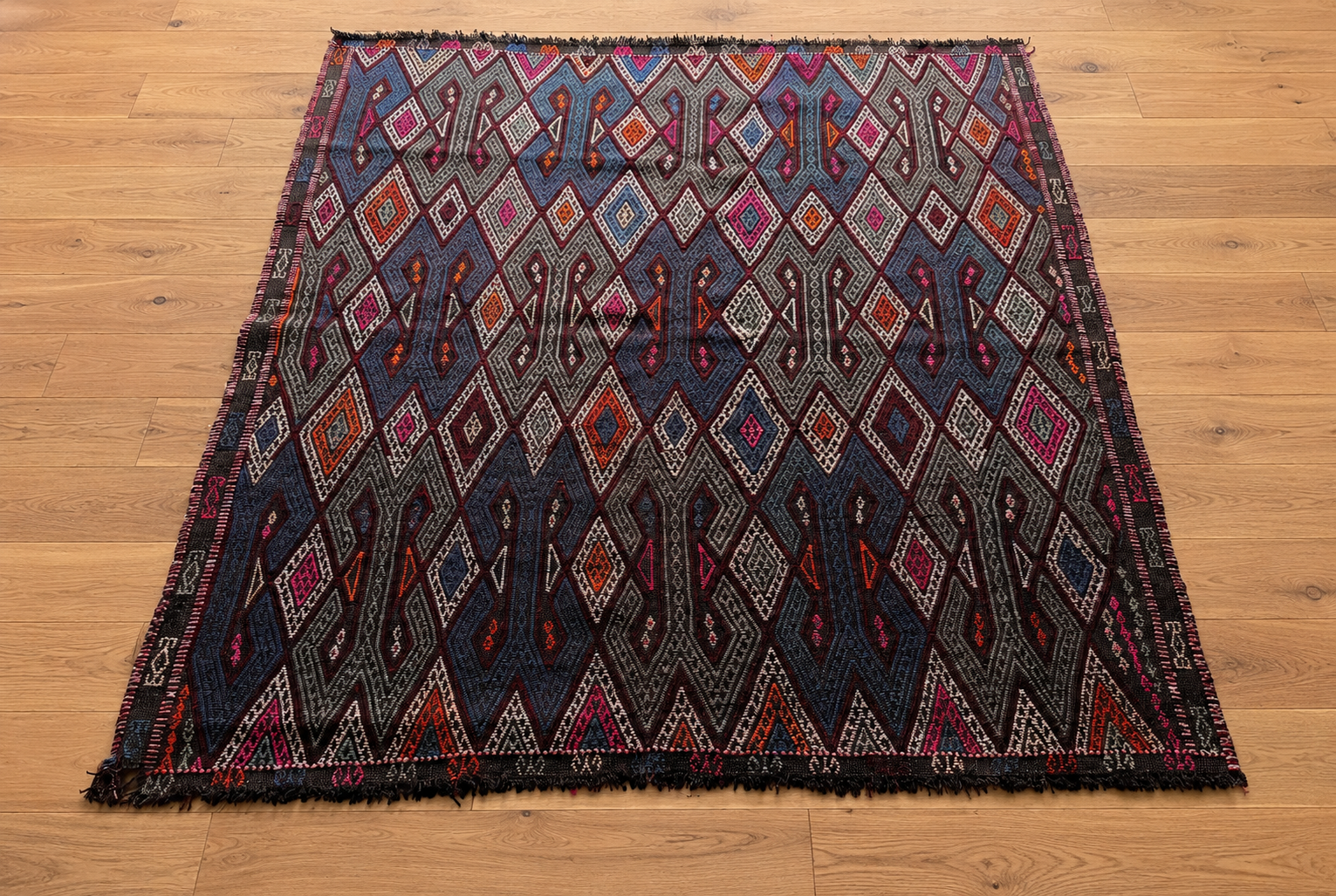 Vintage Turkish Cicim Kilim Rug 177x160 cm – Handmade Wool Tribal Rug – Anatolian Bohemian Decor