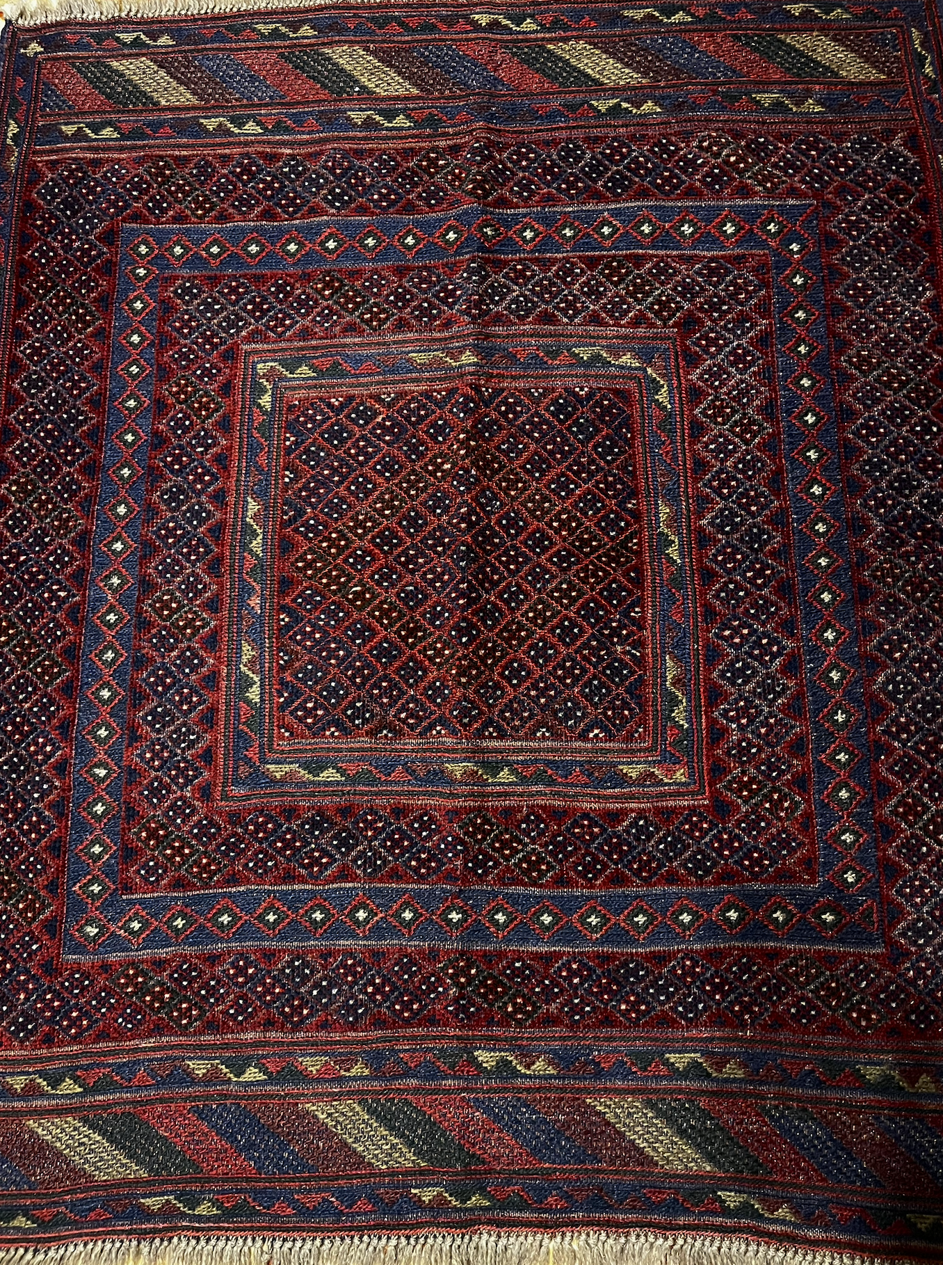 Turkmen Tekke Rug – 110 × 130 cm | Handwoven Wool Tribal Carpet