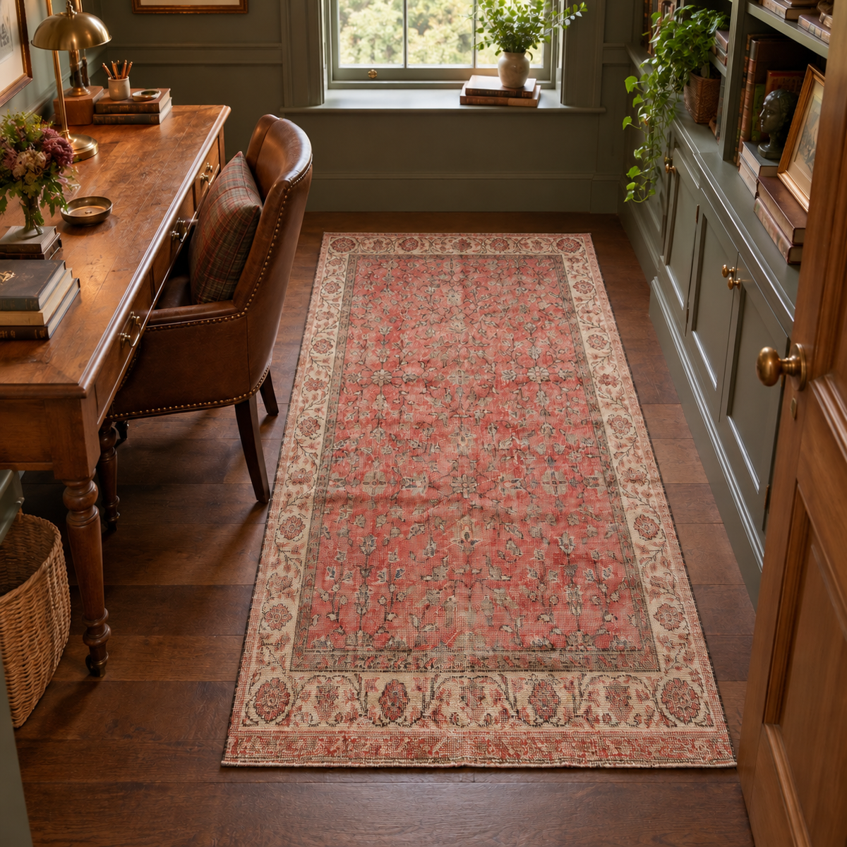 Vintage Turkish Rug, Coral, 111 × 209 cm – detail view 1