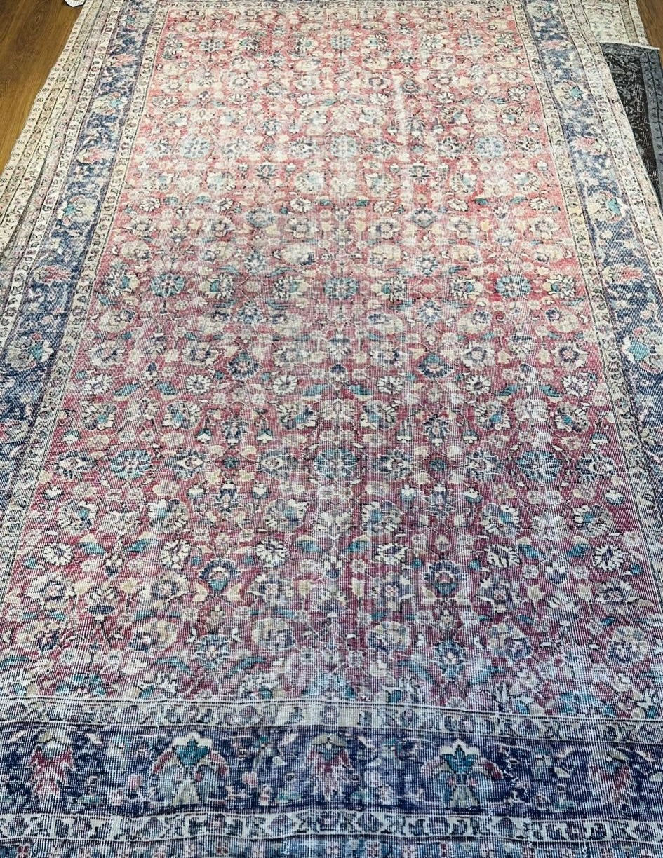 150 Year Old Authentic Isparta Turkish Rug – Handwoven Wool – 187x342 cm