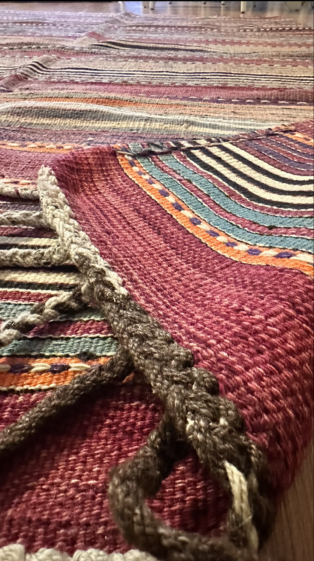 Turkish Vintage Kilim Rug – 127 × 180 cm | Handmade Wool Flatweave