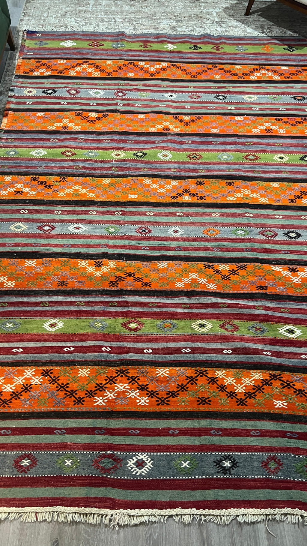 Handwoven Anatolian Kilim Rug – 200x300 cm – Wool Bohemian Tribal Carpet