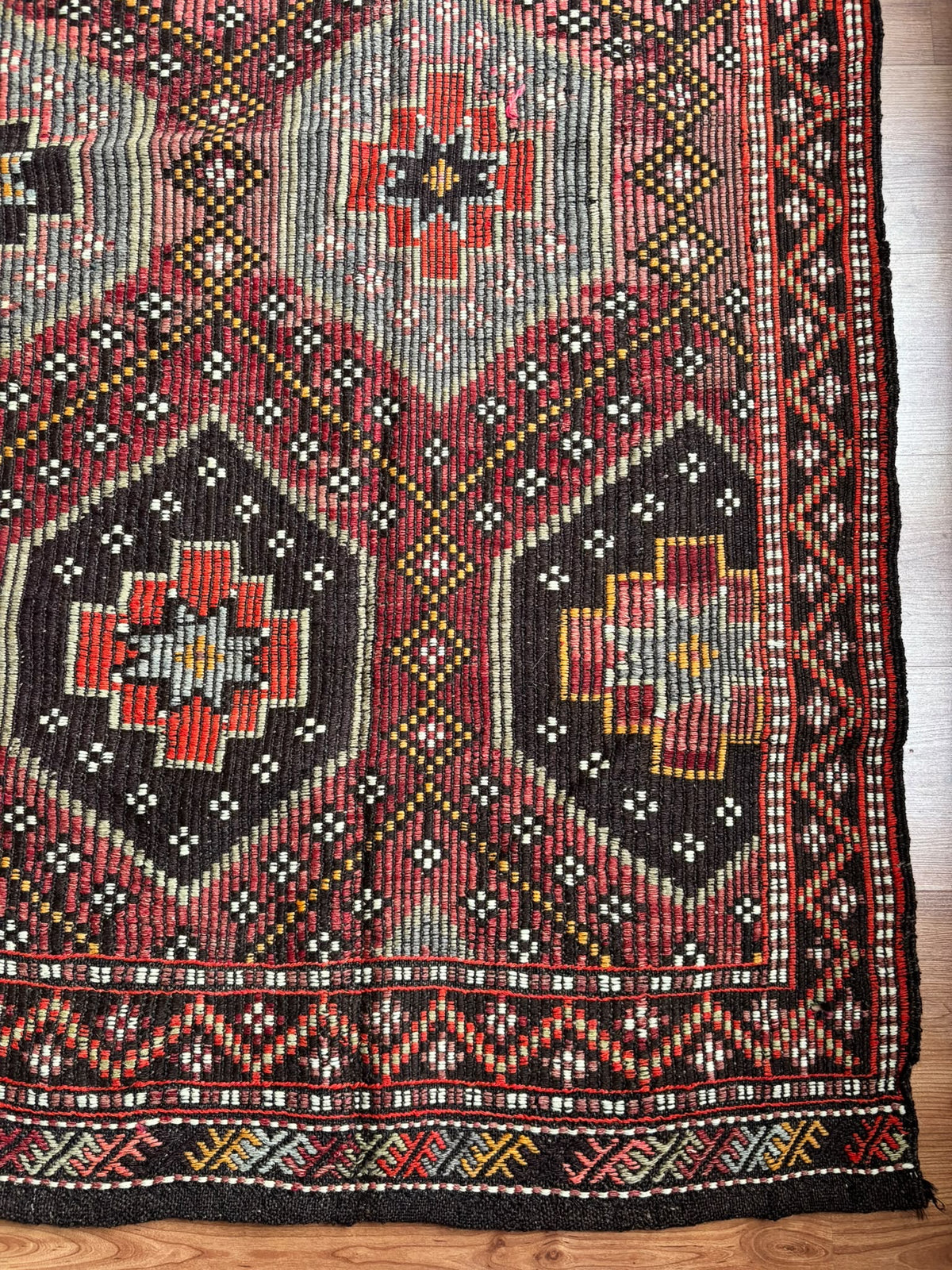 Vintage Balıkesir Cicim Kilim, Pink & Charcoal, 180 × 330 cm – detail view 5