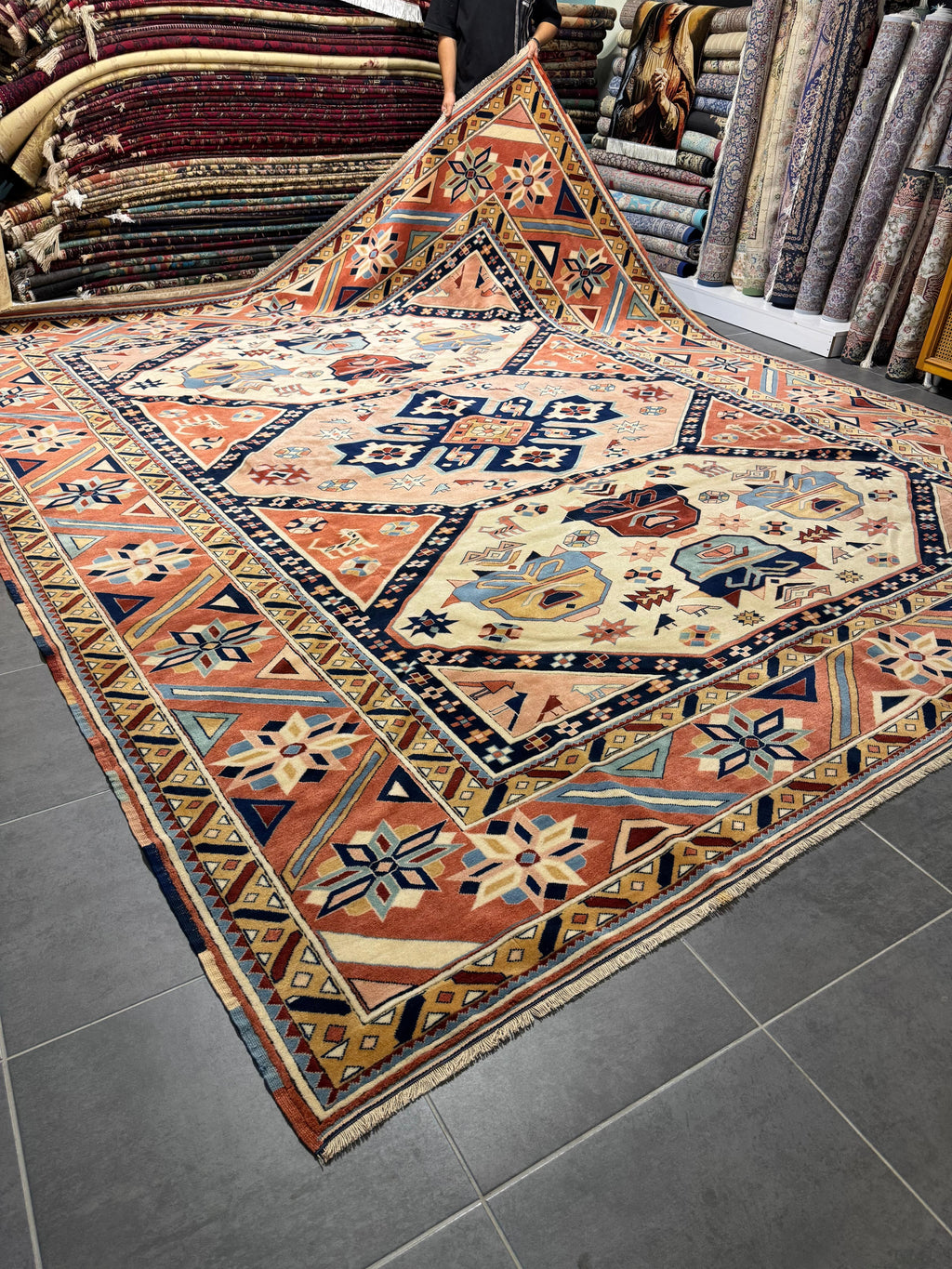 Premium Anatolian Kars Kazak Handwoven Rug – 330×440 cm | Large Wool Tribal Carpet