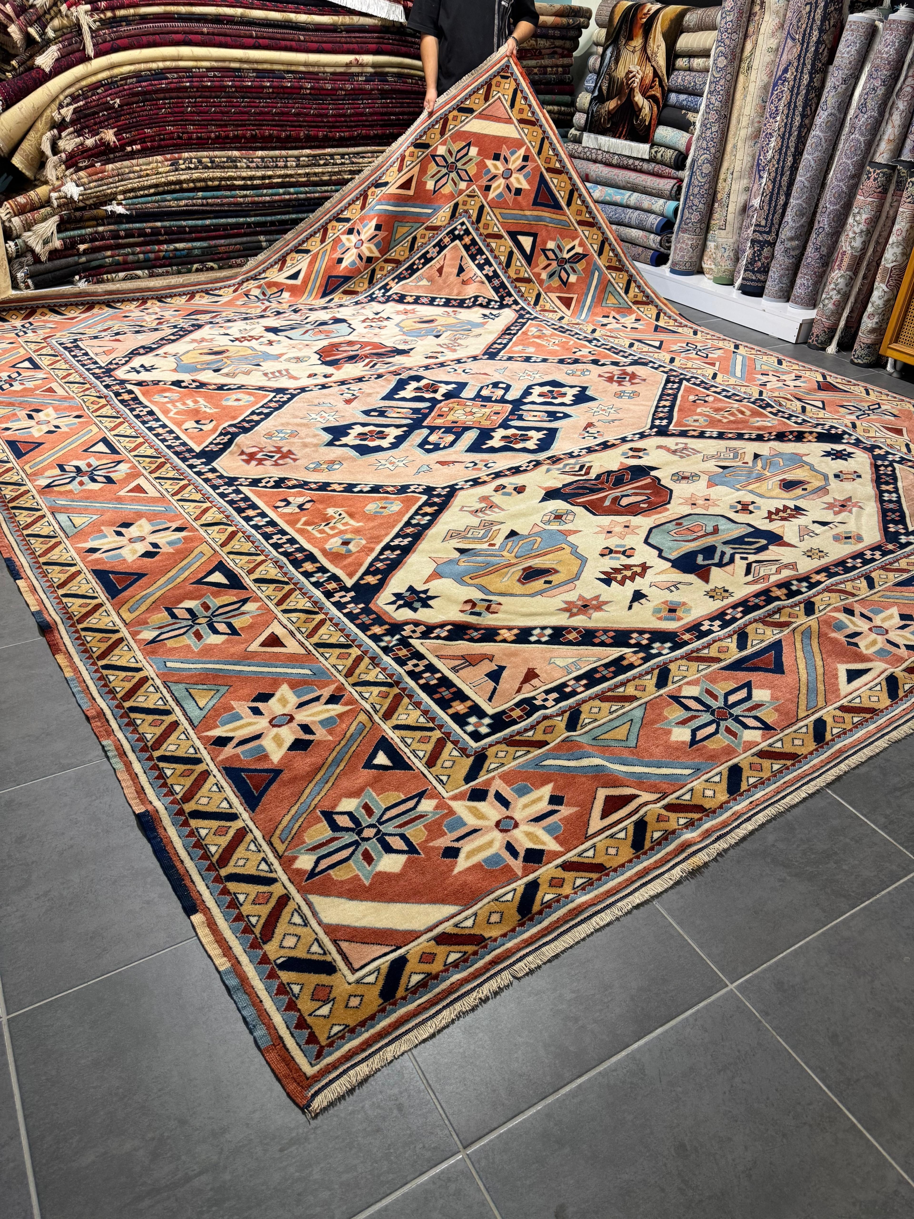 Premium Anatolian Kars Kazak Handwoven Rug – 330×440 cm | Large Wool Tribal Carpet