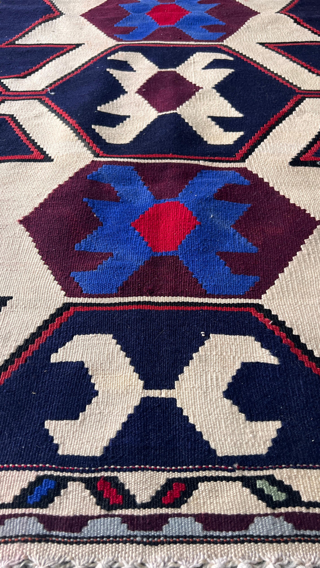 Handwoven Turkish Çorum Kilim – 106 × 206 cm – Tribal Wool Runner Kilim