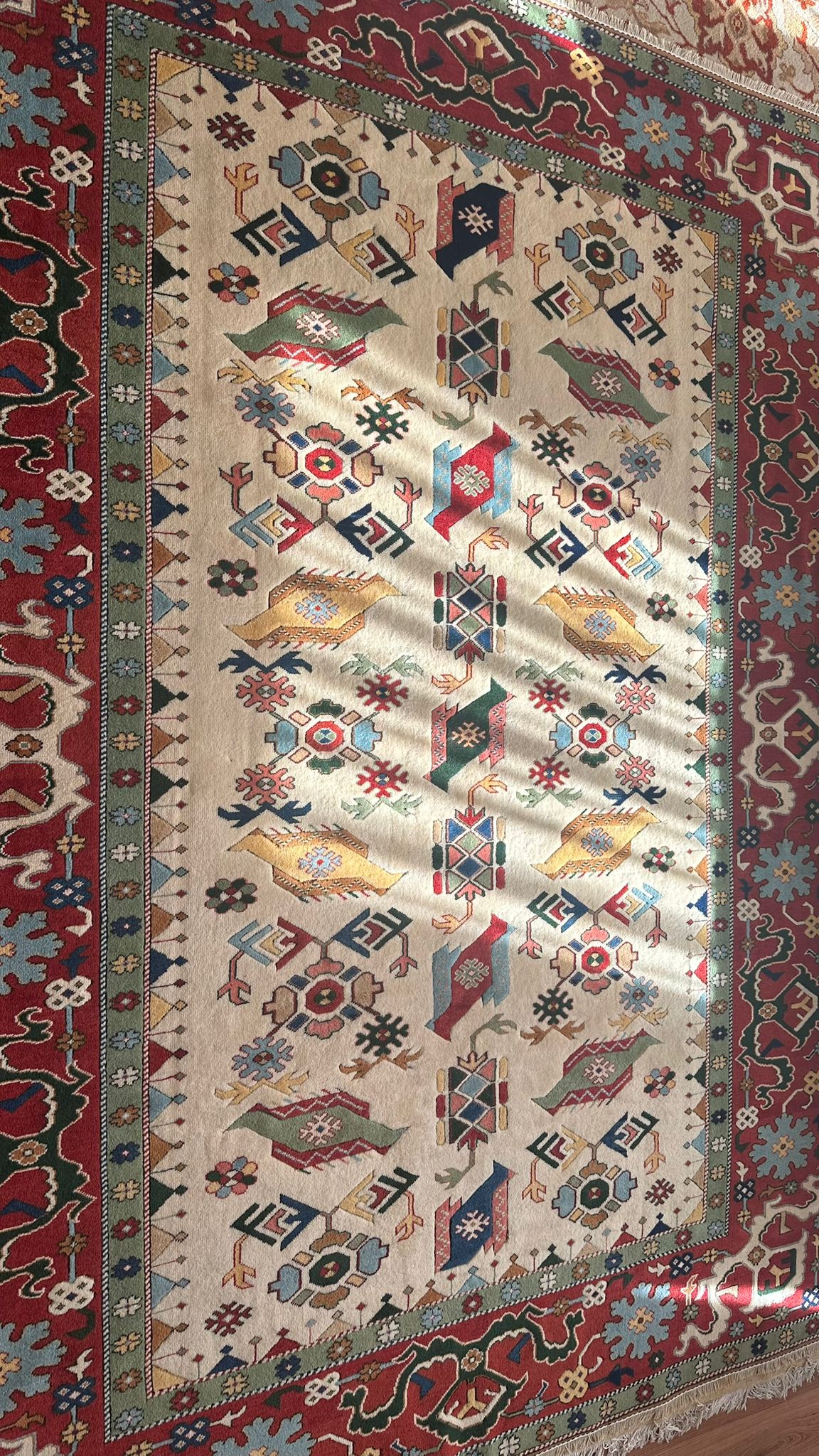 Antique Anatolian Yörük Rug – 206 × 274 cm – Handwoven Wool – Natural Vegetable Dyes – Tribal Geometric