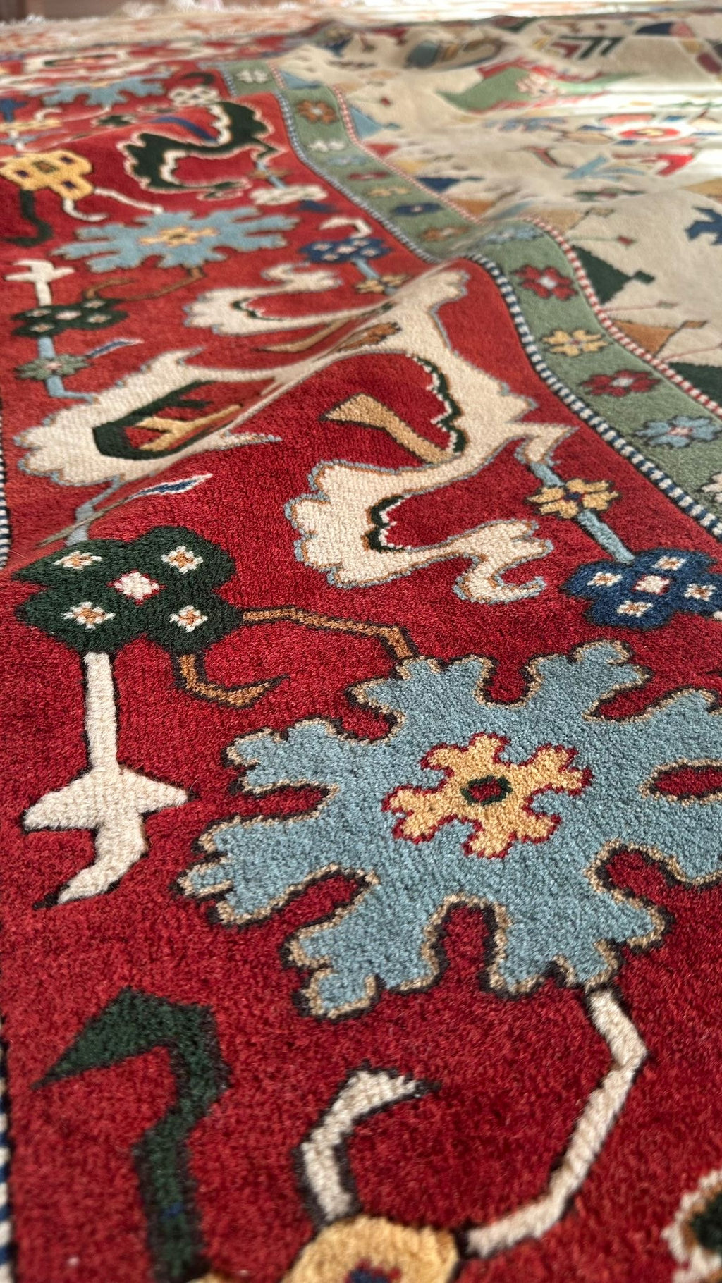 Antique Anatolian Yörük Rug – 206 × 274 cm – Handwoven Wool – Natural Vegetable Dyes – Tribal Geometric