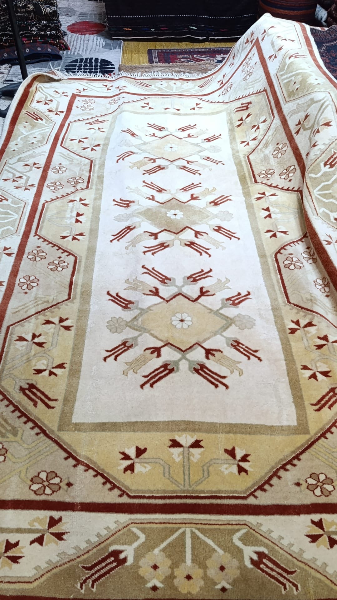 Milas Turkish Rug – 200 × 300 cm – Handmade Wool Rug – Authentic Anatolian Carpet