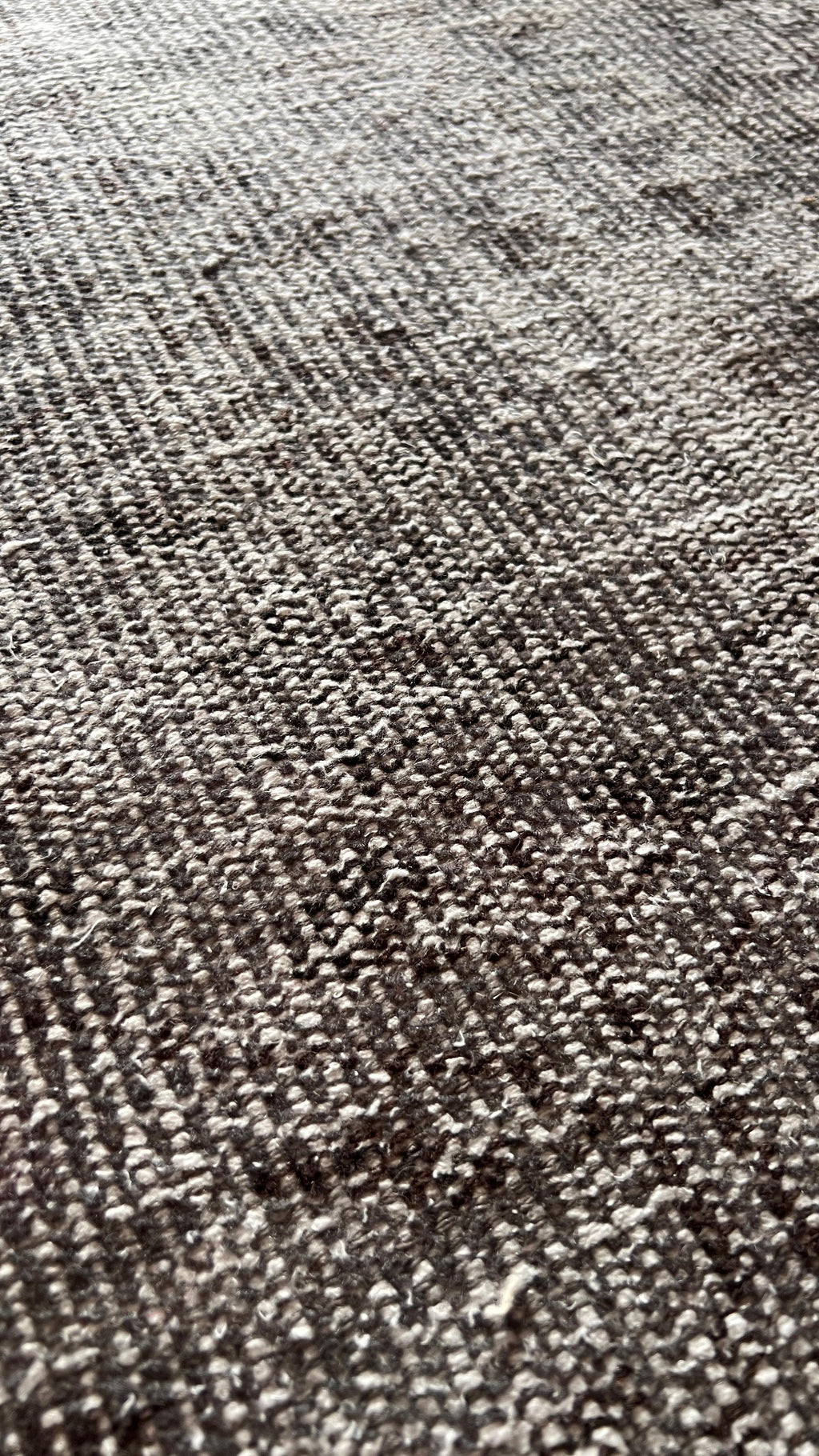 Vintage Minimalist Turkish Rug 160x235 cm – Handwoven Wool Kilim – Charcoal Grey Flatweave