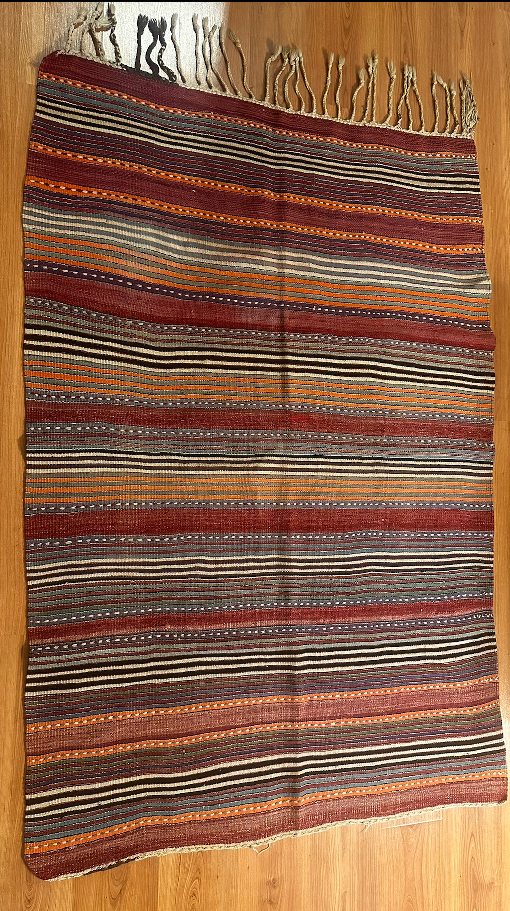 Turkish Vintage Kilim Rug – 127 × 180 cm | Handmade Wool Flatweave