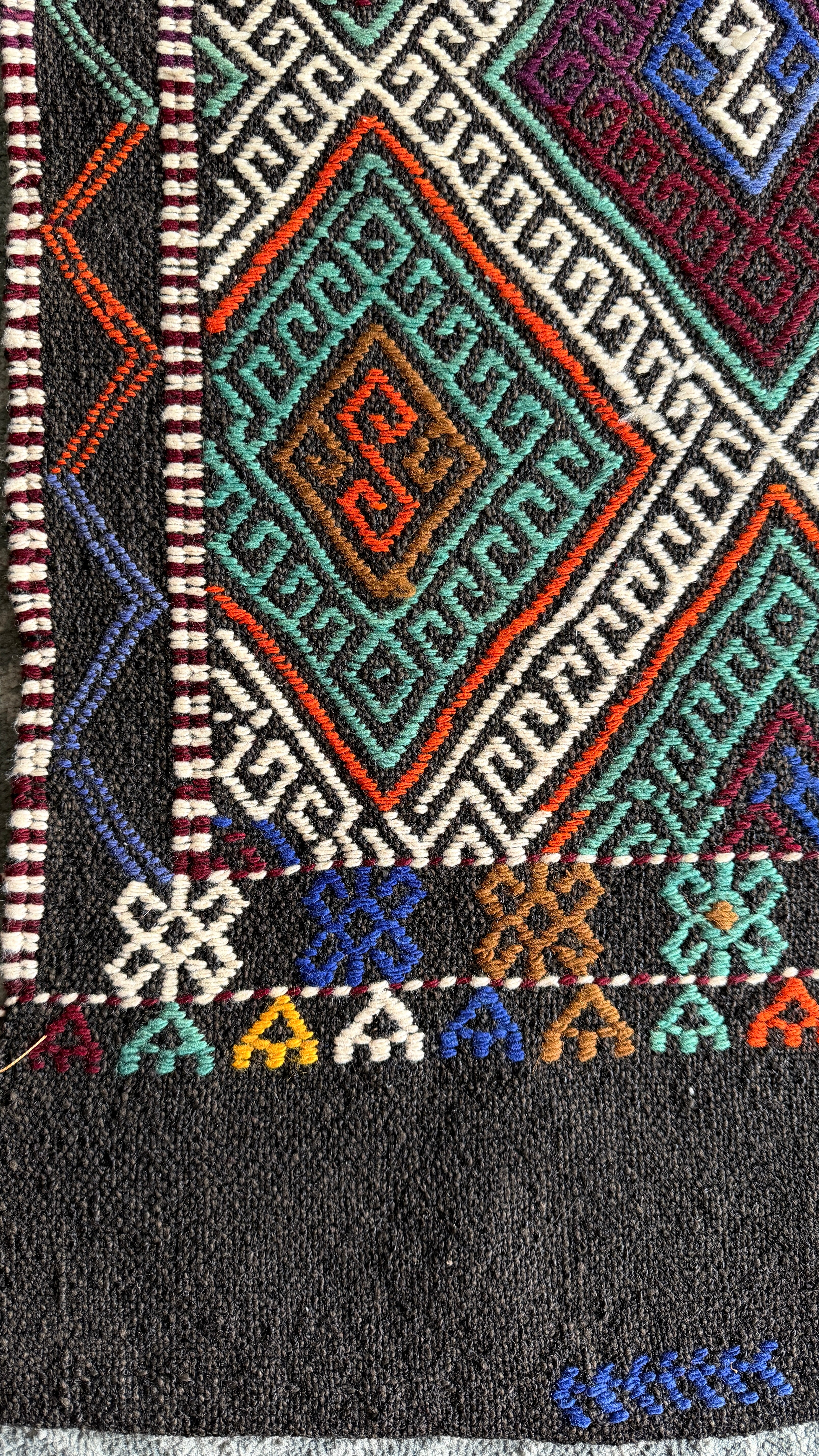 Vintage Turkish Cicim Kilim Rug 147x210 cm – Handmade Wool Tribal Rug – Anatolian Geometric Decor