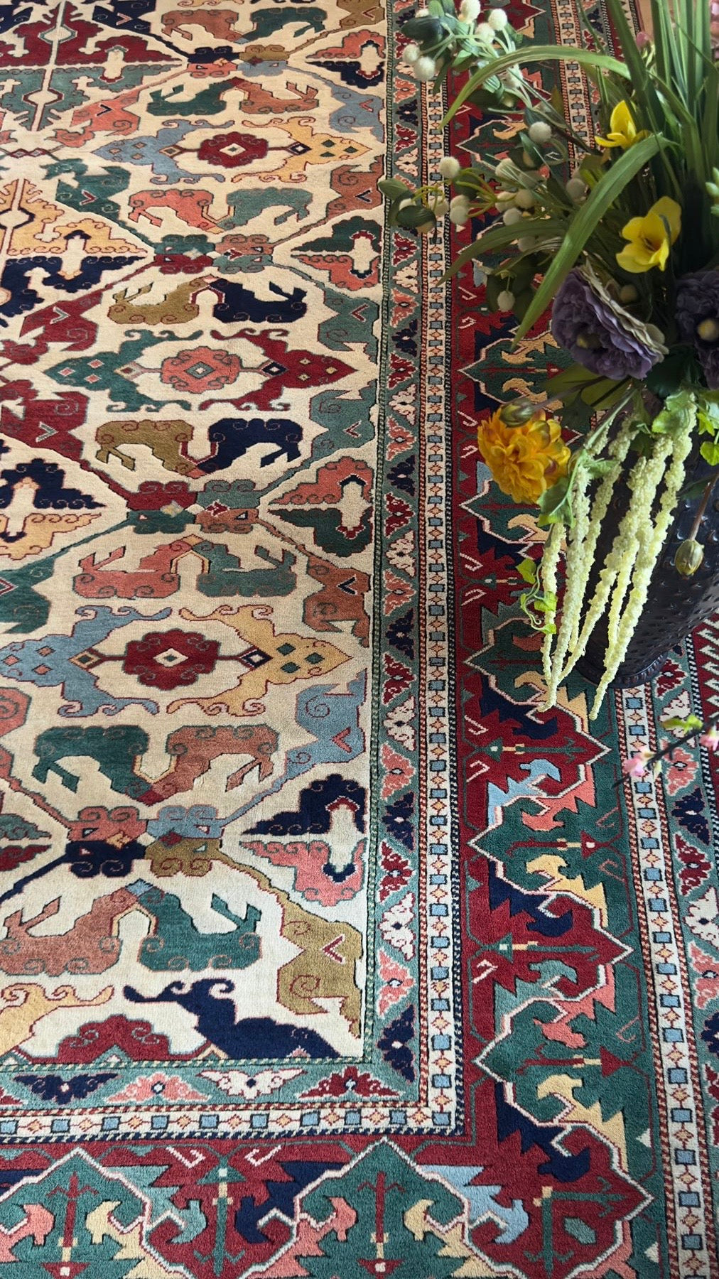 Turkish Yoruk Handwoven Wool Rug – 233×285 cm | Anatolian Tribal Carpet