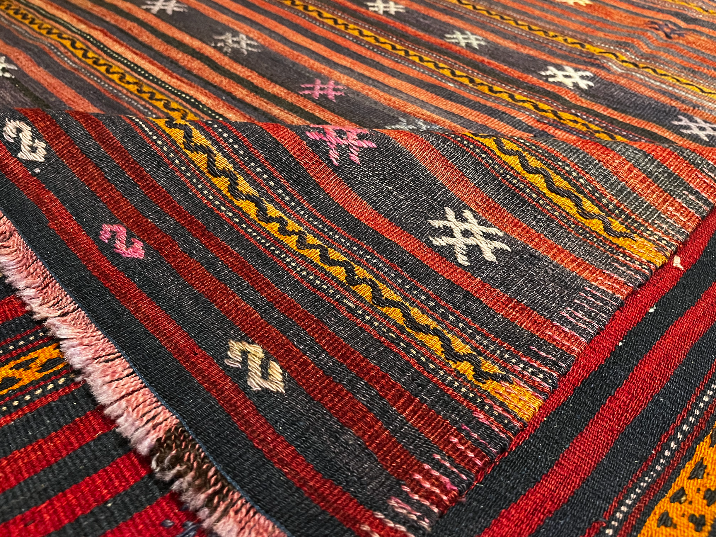 Handwoven Double-Sided Turkish Kilim Rug – 205×150 cm | Wool Flatweave