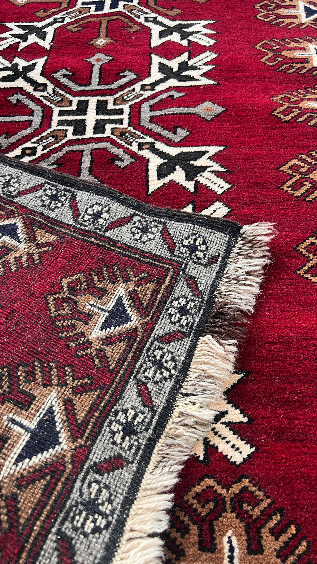 Vintage Turkish Rug – 96x138 cm – Handmade Wool – Anatolian Tribal Accent Rug