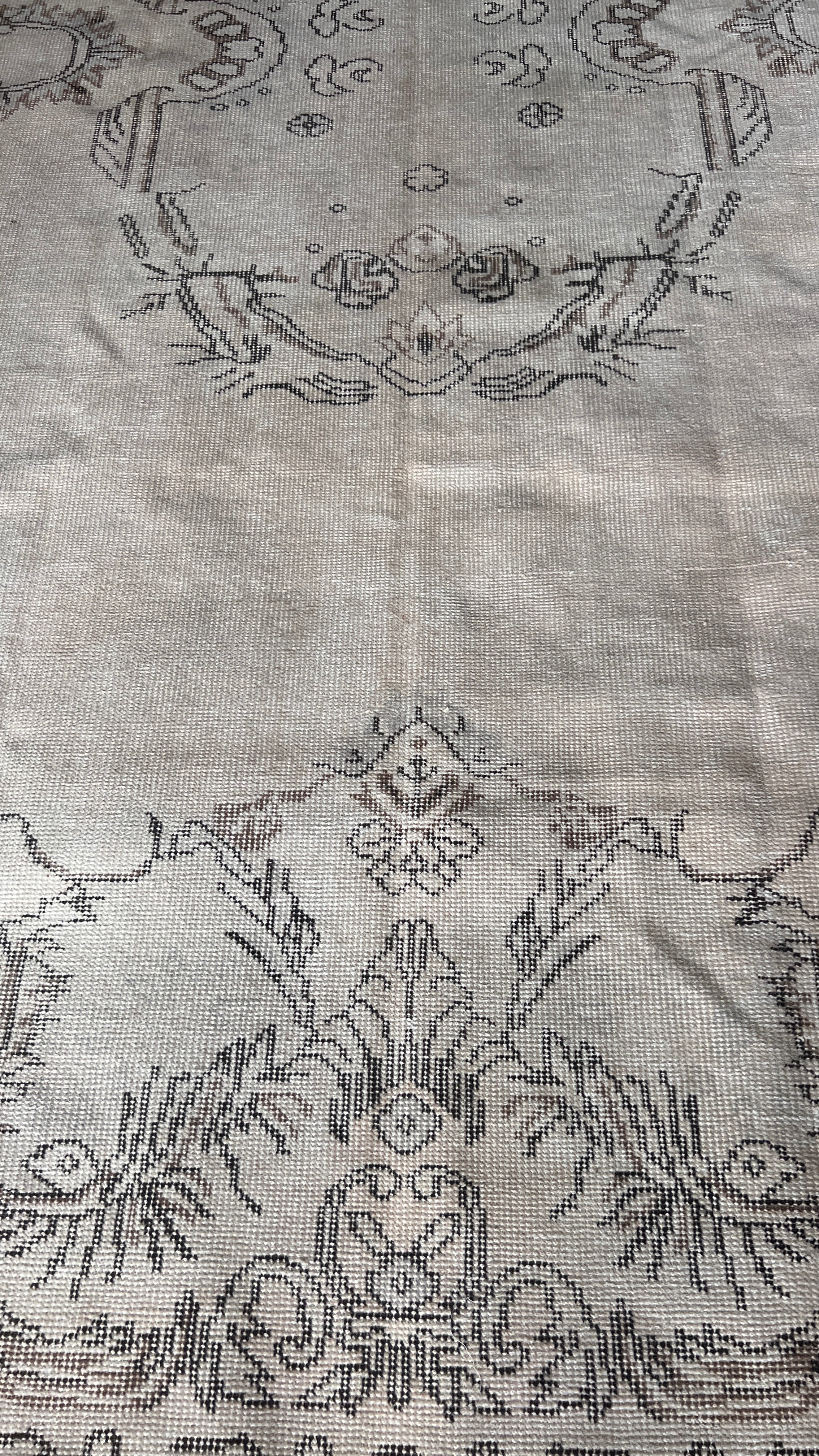 Vintage Isparta Turkish Rug 190x302 cm – Handwoven Wool Large Area Rug – Neutral Floral Carpet