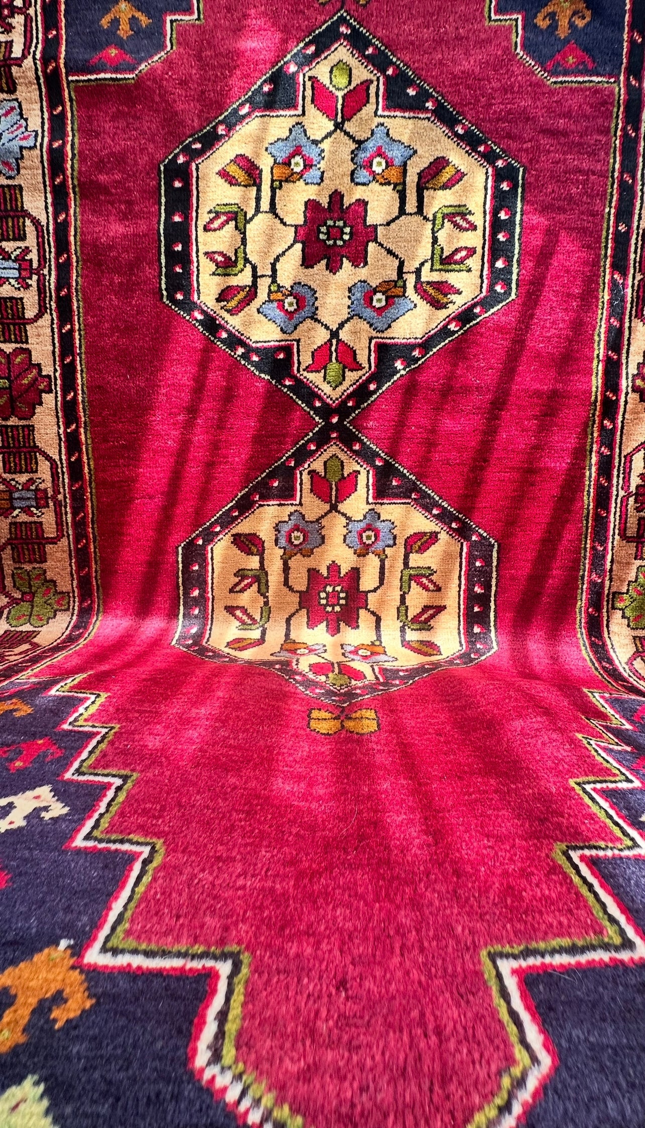 Anatolian Konya Rug – 120×240 cm | Handwoven Wool Tribal Carpet