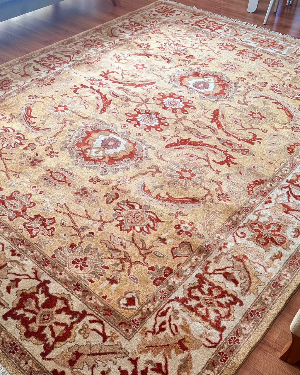 Luxury Uşak Wool Rug – 220×330 cm | Handwoven Turkish Carpet