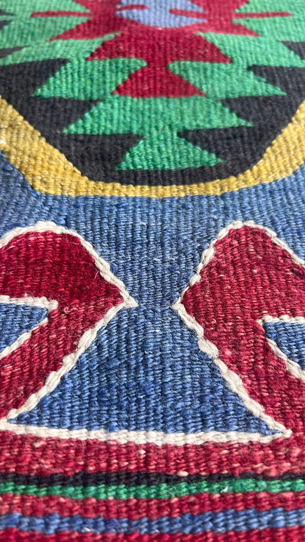 Handmade Turkish Uşak Kilim – 93 × 134 cm