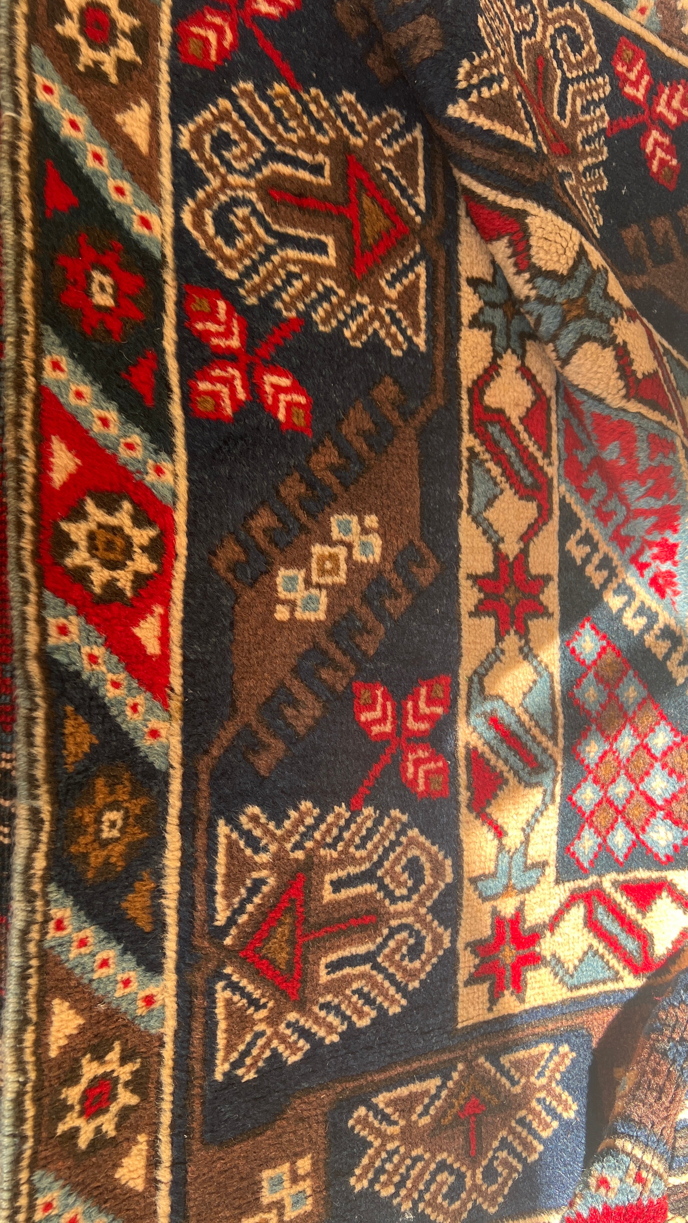 Handmade Turkish Döşemealtı Rug – 200x300 cm
