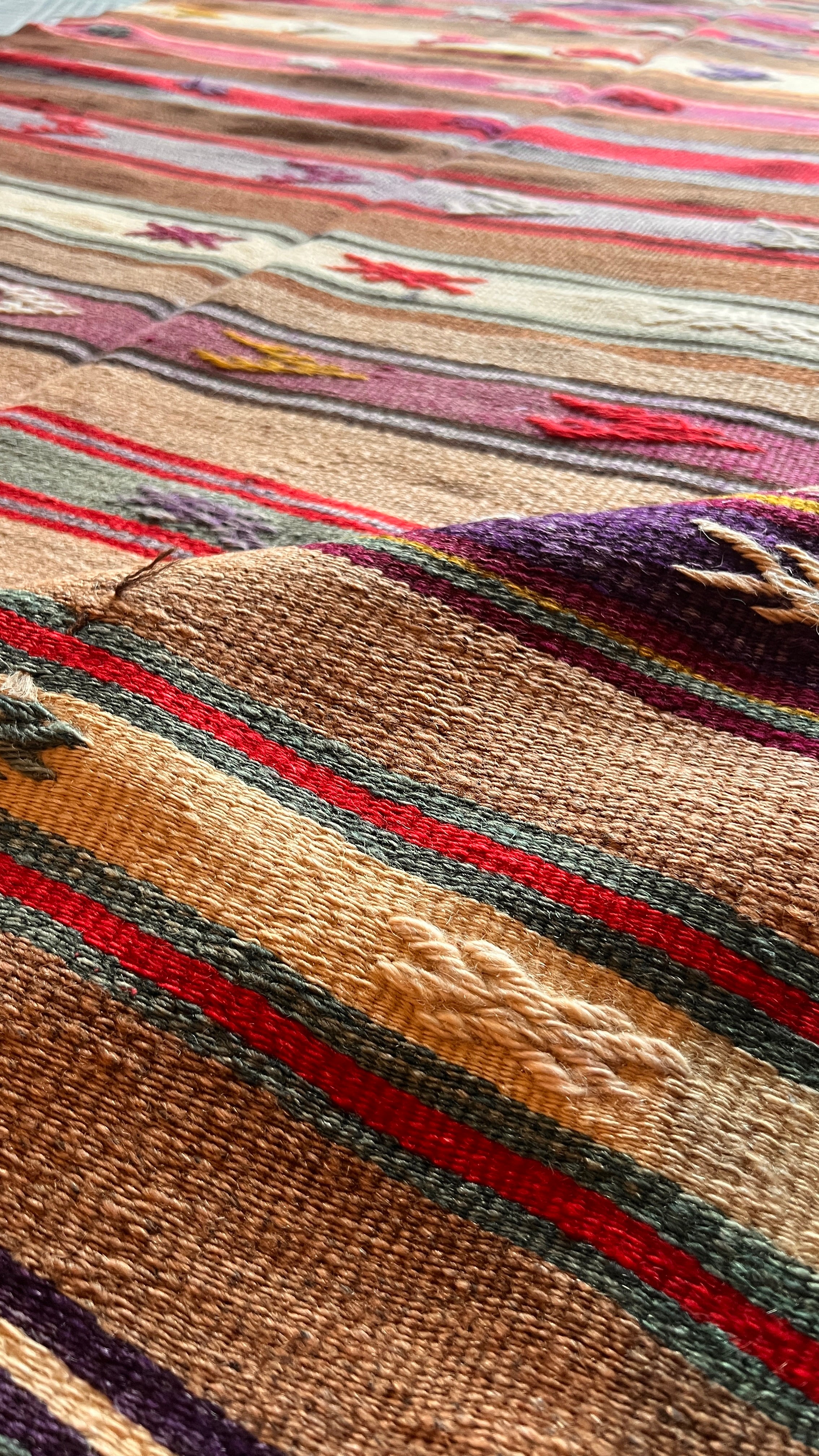 50 Year old Turkish Kilim – 143 × 253 cm – Handmade Wool Kilim – Vintage Anatolian Flatweave Rug