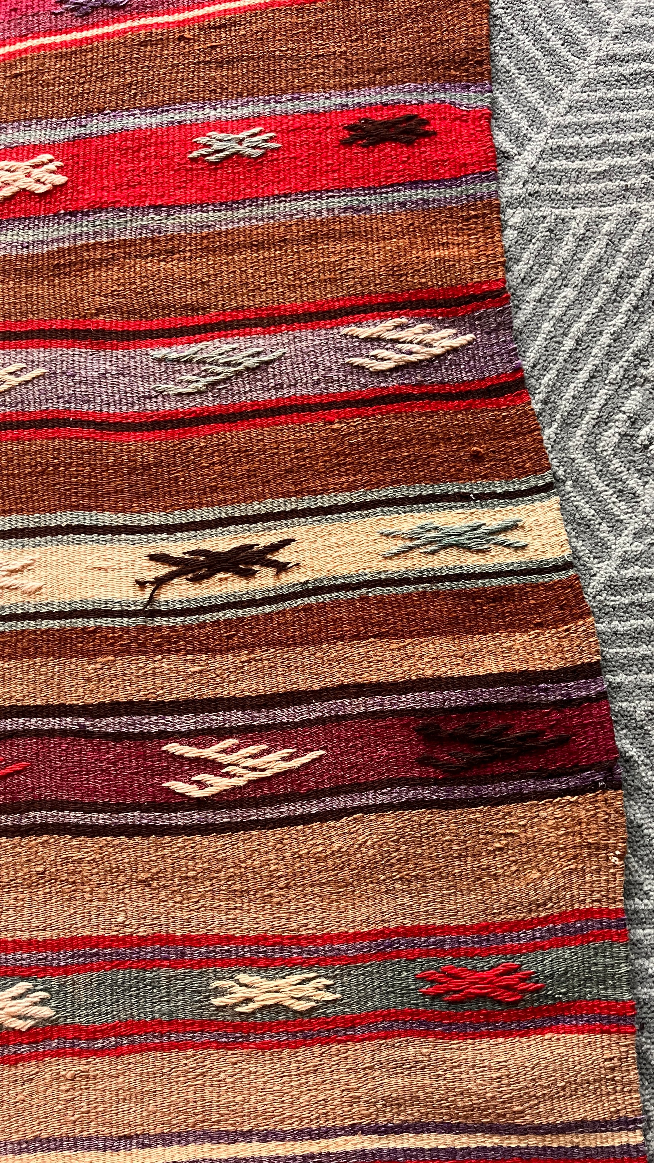 50 Year old Turkish Kilim – 143 × 253 cm – Handmade Wool Kilim – Vintage Anatolian Flatweave Rug