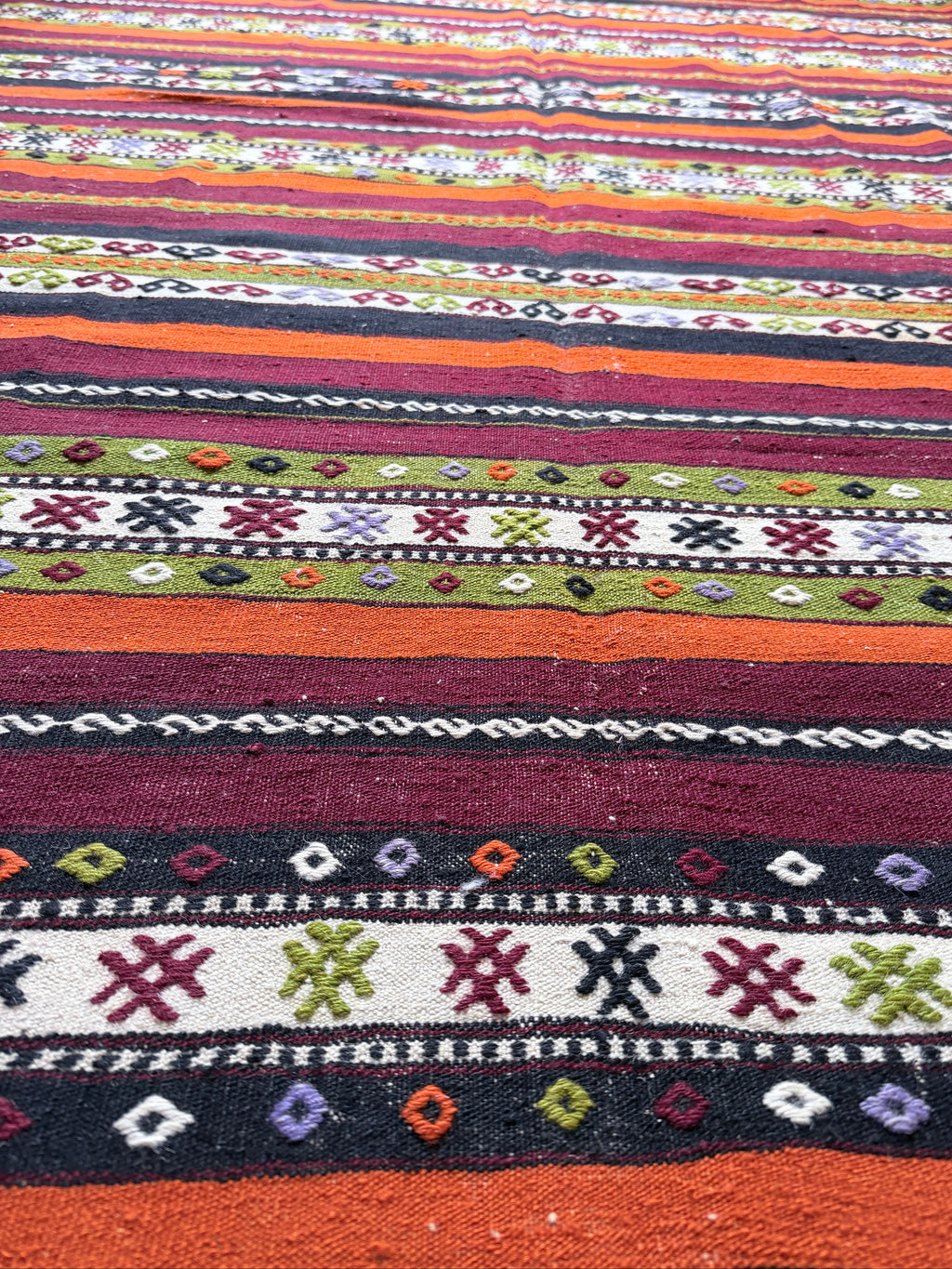 Handmade Turkish Cicim Kilim Rug – Bohemian Tribal Wool Flatweave – Vintage Anatolian Area Rug – 174x238 cm