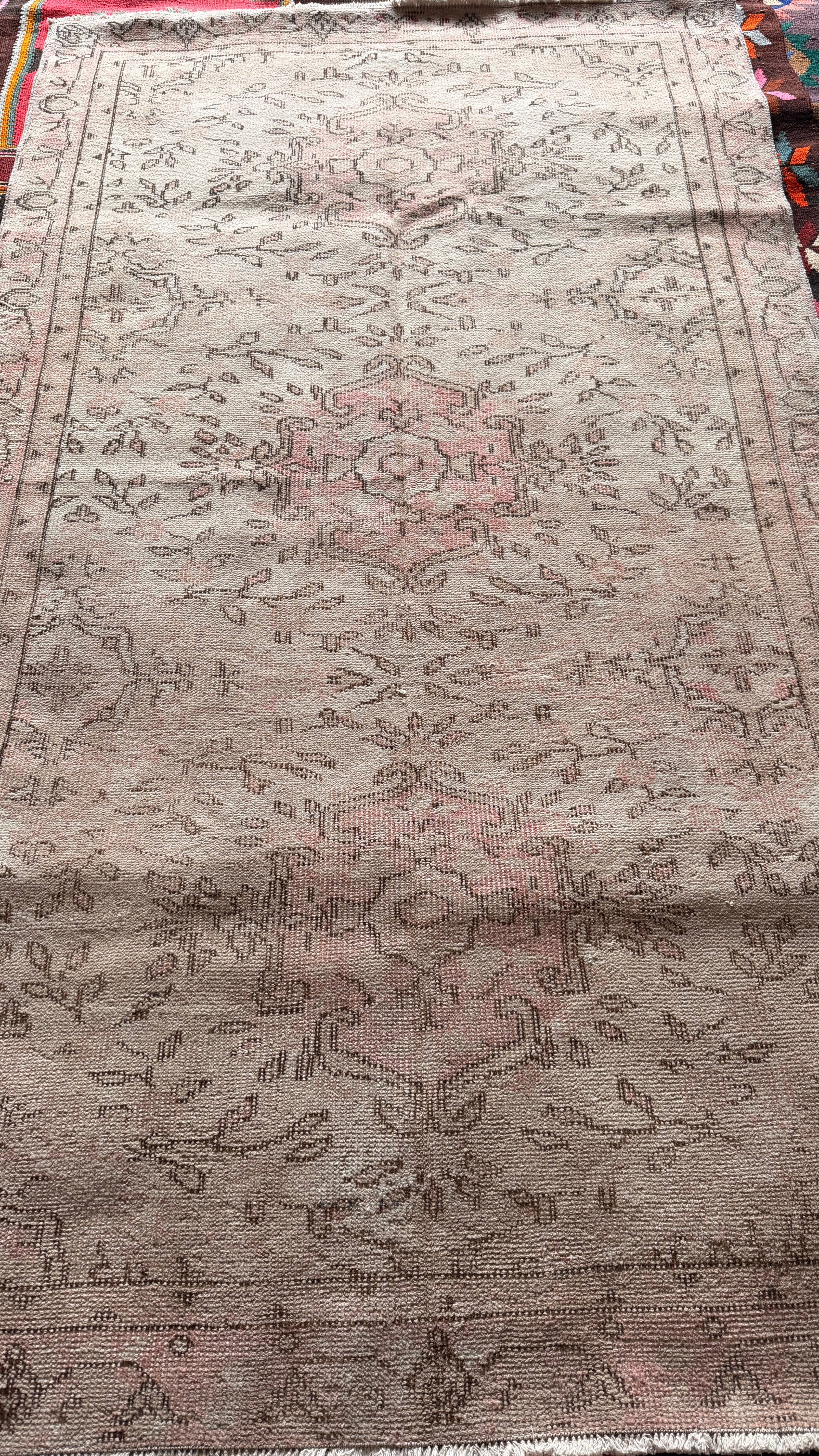 Vintage Turkish Oushak Rug – 118x204 cm – Soft Neutral Wool Carpet