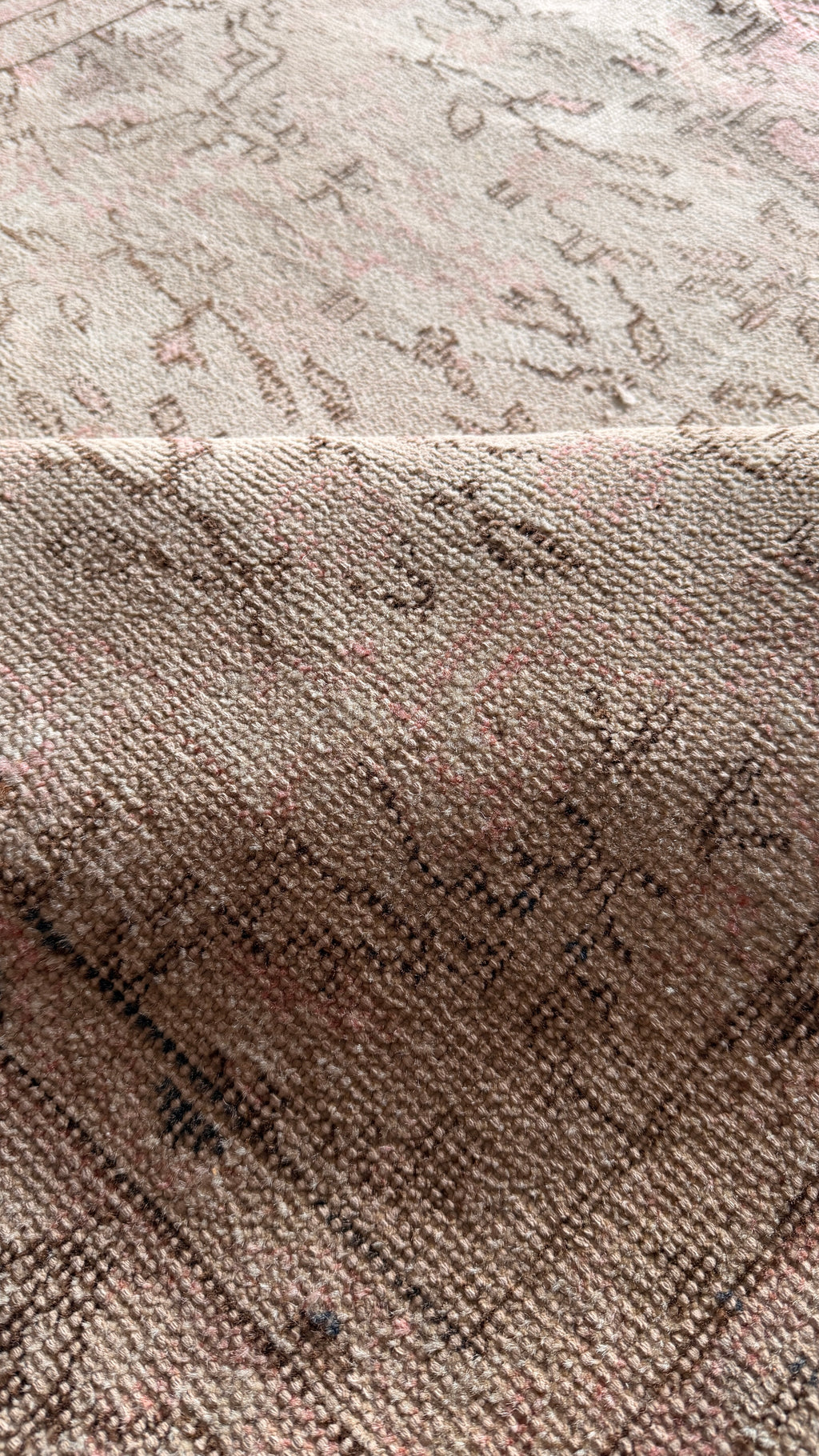 Vintage Turkish Oushak Rug – 118x204 cm – Soft Neutral Wool Carpet
