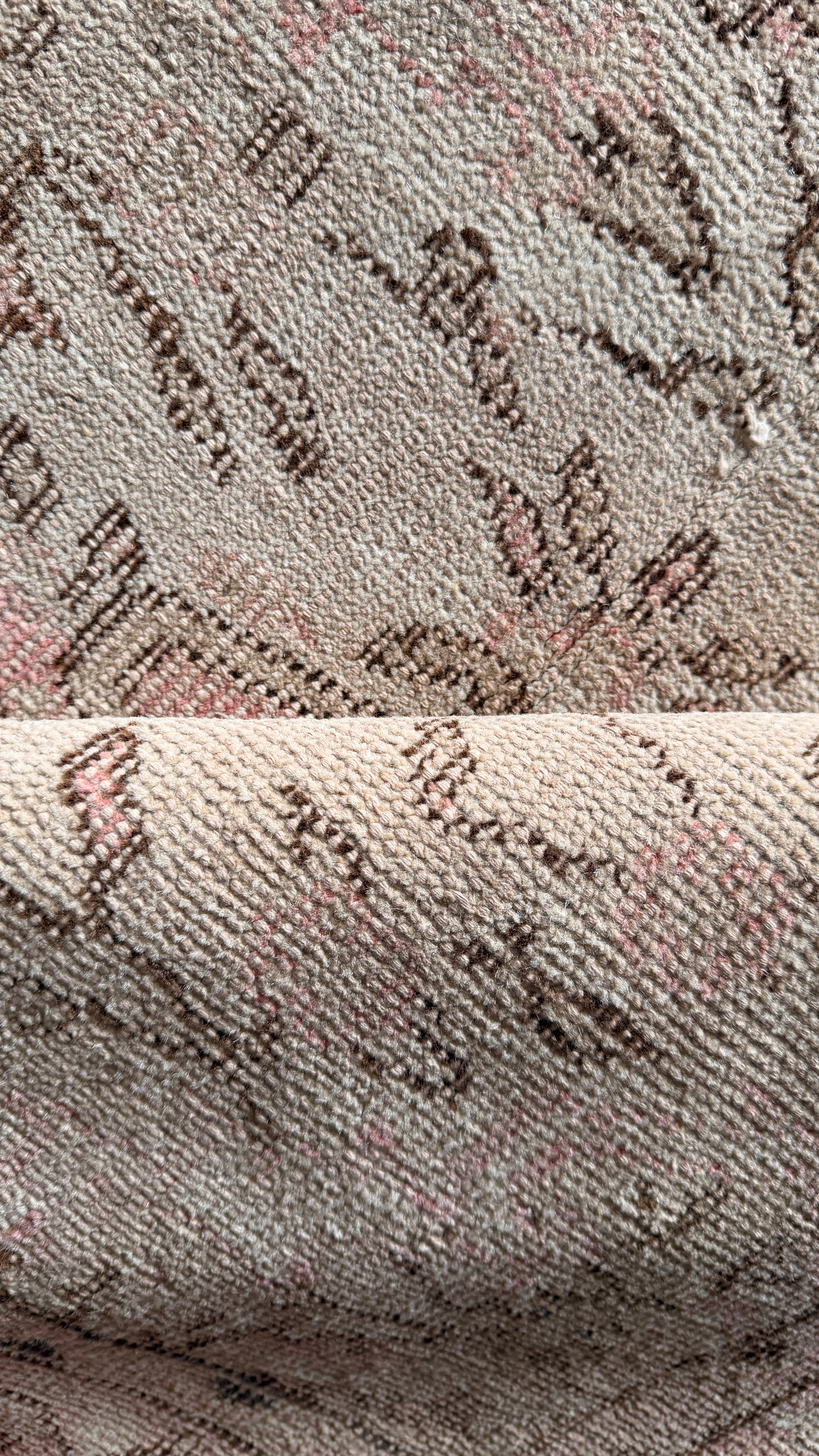 Vintage Turkish Oushak Rug – 118x204 cm – Soft Neutral Wool Carpet