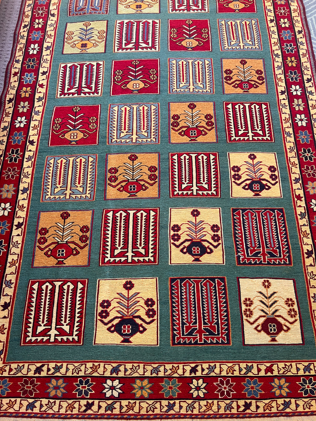 Handwoven Sumak Kilim Rug – 125×210 cm| Handwoven Wool Kilim