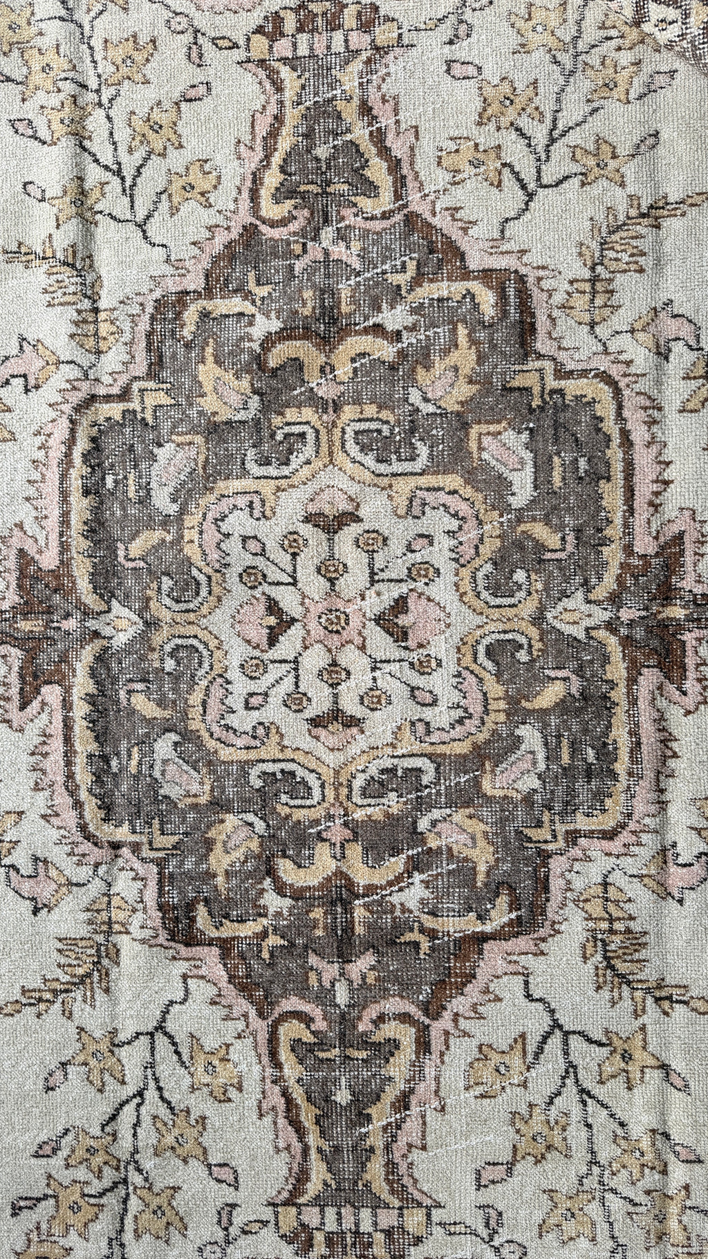 150-Year-Old Uşak Rug – 185 × 307 cm – Handmade Wool & Cotton – Antique Turkish Carpet