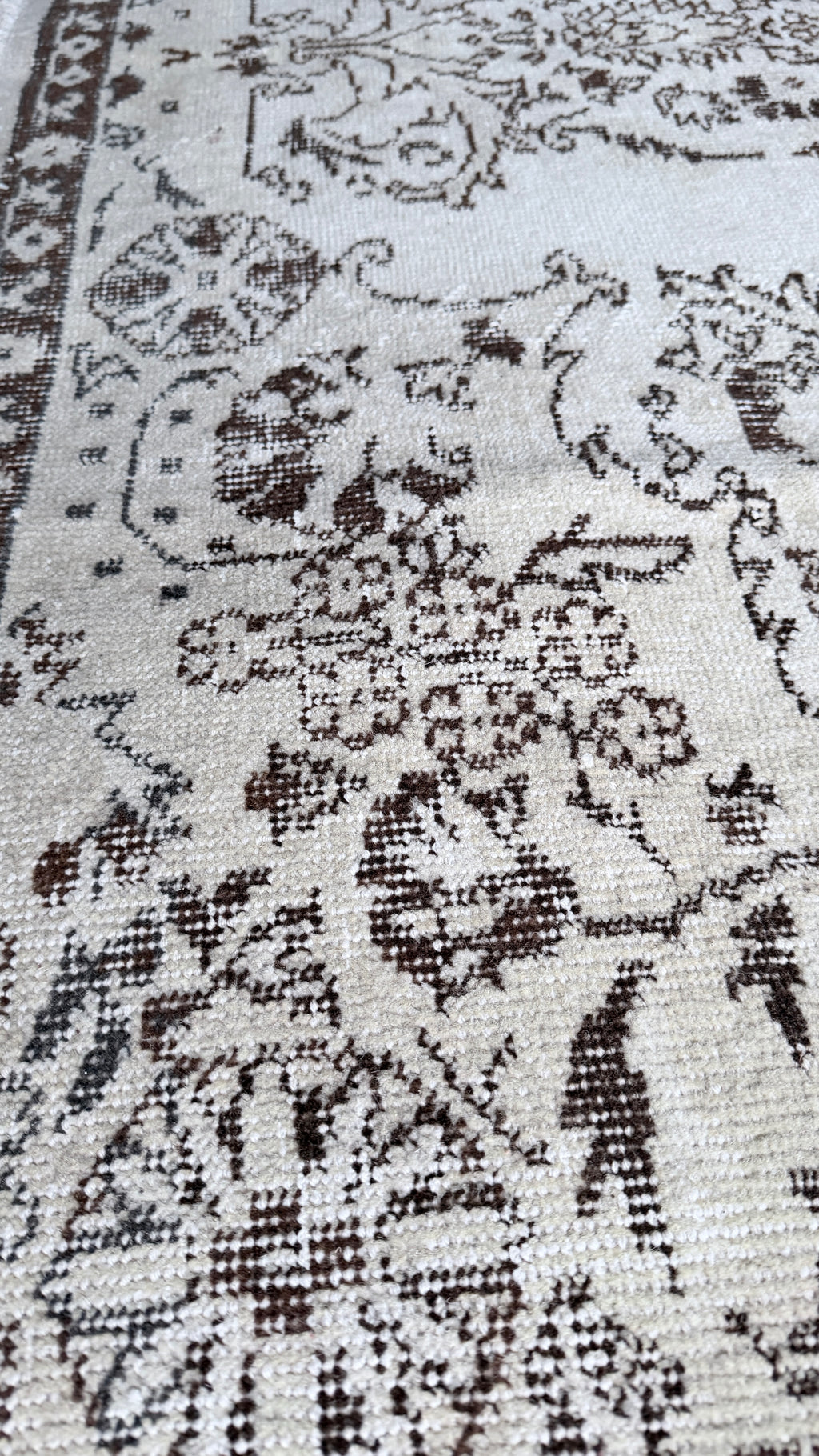 100-Year-Old Turkish Rug – 183 × 278 cm – Handmade Wool & Cotton – Antique Anatolian Carpet