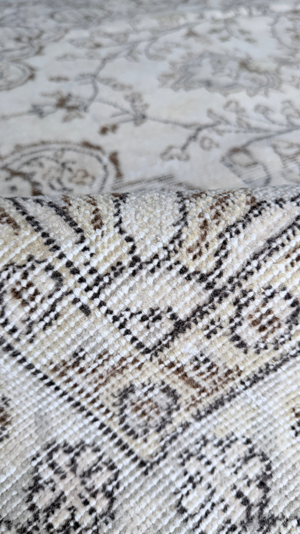 Vintage Turkish Rug 162x272 cm – Handmade Wool Neutral Oushak Style Large Area Rug