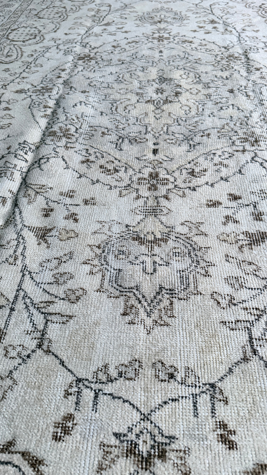 Vintage Turkish Rug 162x272 cm – Handmade Wool Neutral Oushak Style Large Area Rug