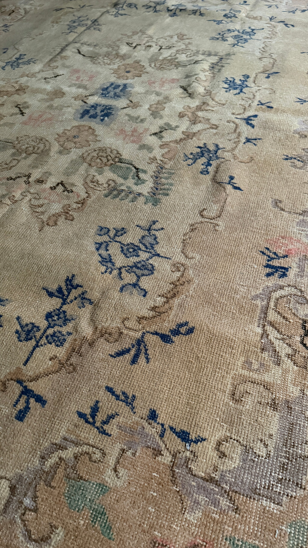 Vintage Look Turkish Rug – 159 × 259 cm | Soft Neutral Distressed Wool Rug