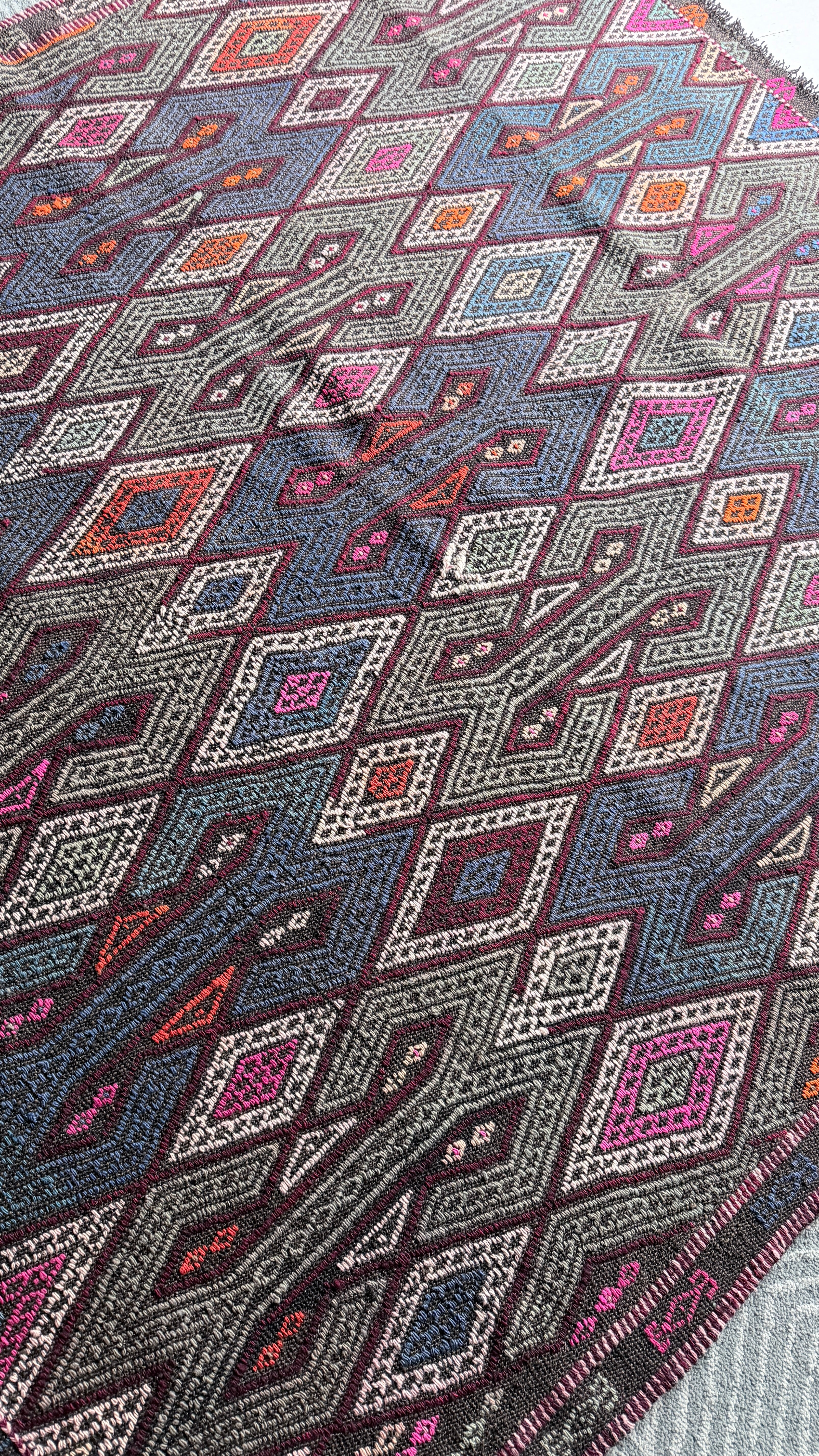 Vintage Turkish Cicim Kilim Rug 177x160 cm – Handmade Wool Tribal Rug – Anatolian Bohemian Decor