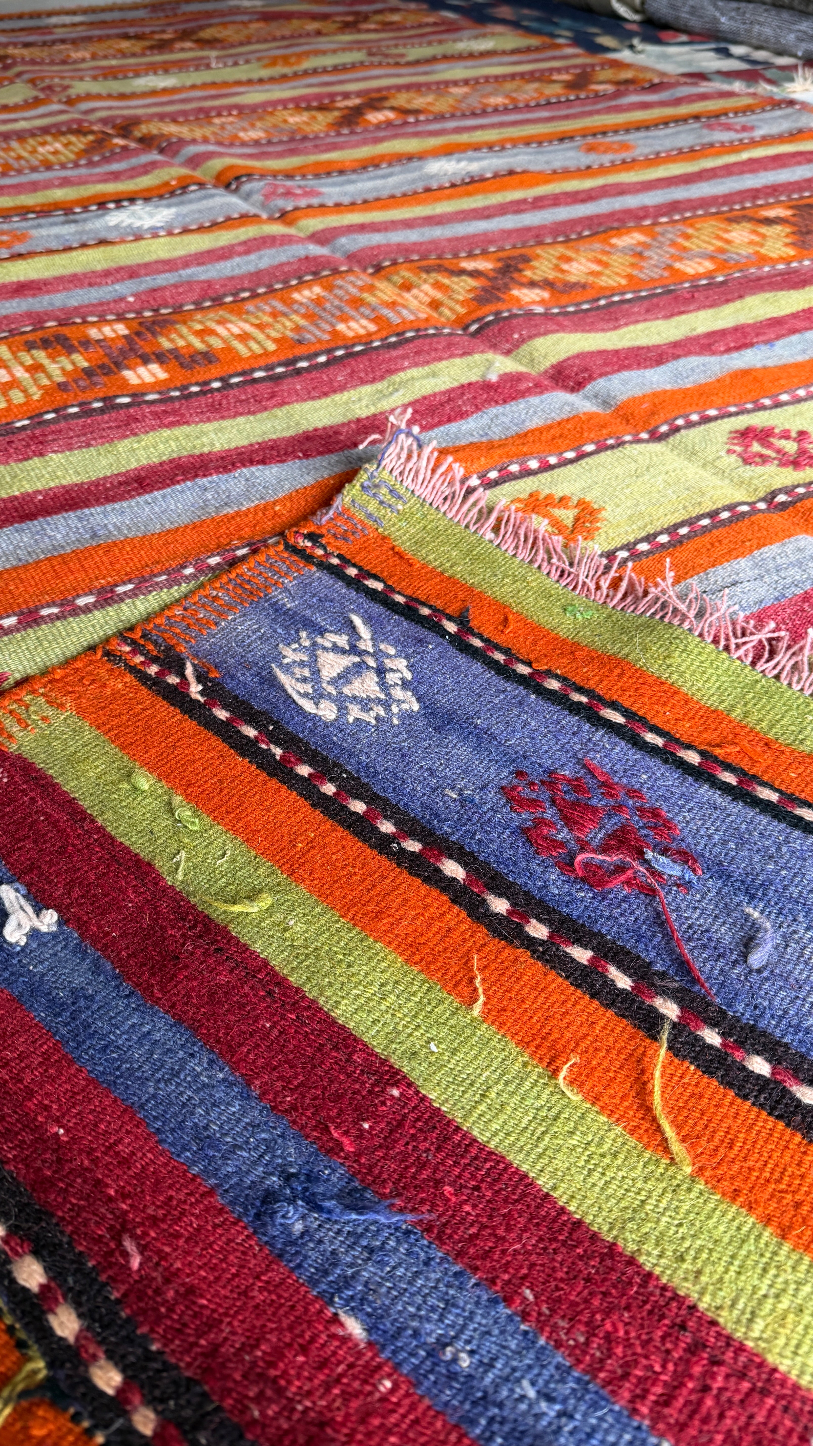 Green & Orange Handmade Wool Vintage Turkish Kilim Rug – 173 × 287 cm