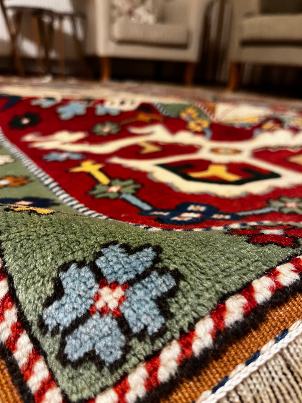 Antique Anatolian Yörük Rug – 206 × 274 cm – Handwoven Wool – Natural Vegetable Dyes – Tribal Geometric