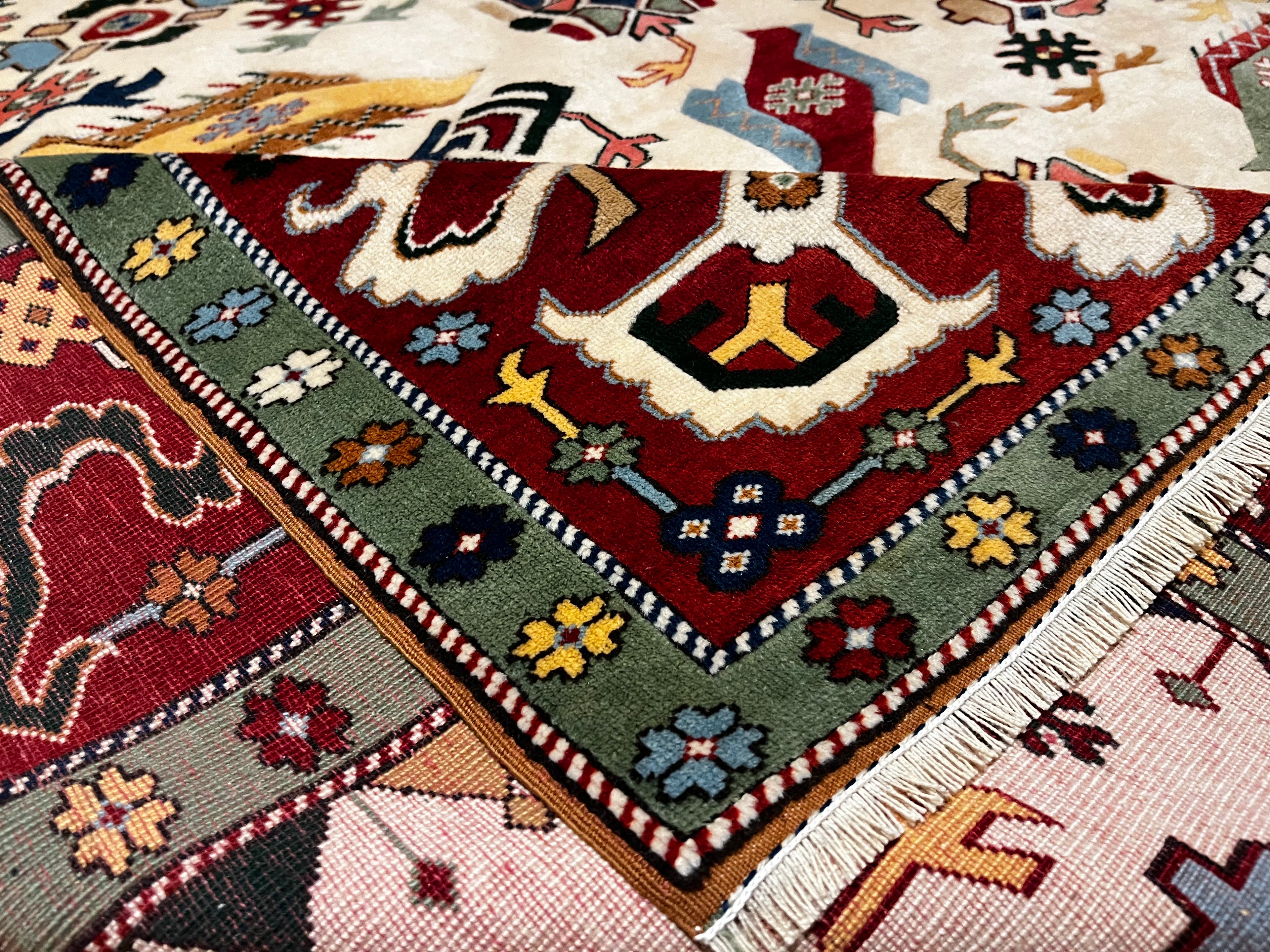 Antique Anatolian Yörük Rug – 206 × 274 cm – Handwoven Wool – Natural Vegetable Dyes – Tribal Geometric