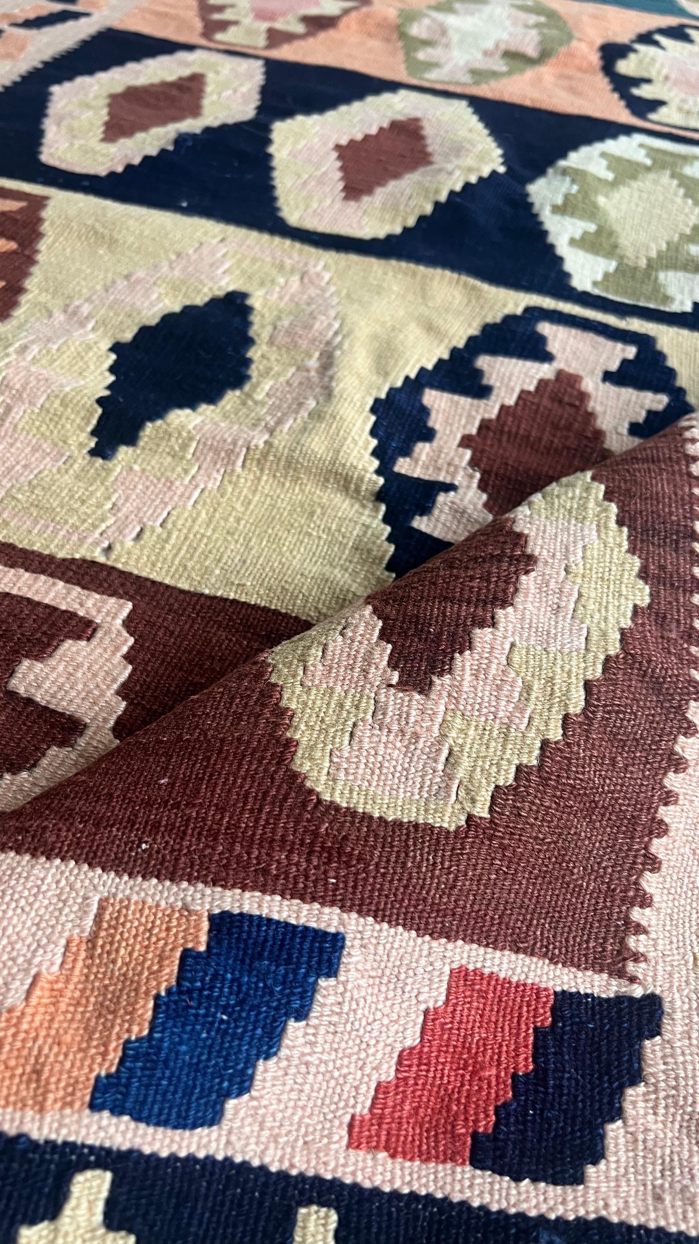Handmade Turkish Denizli Kilim – 124 × 234 cm