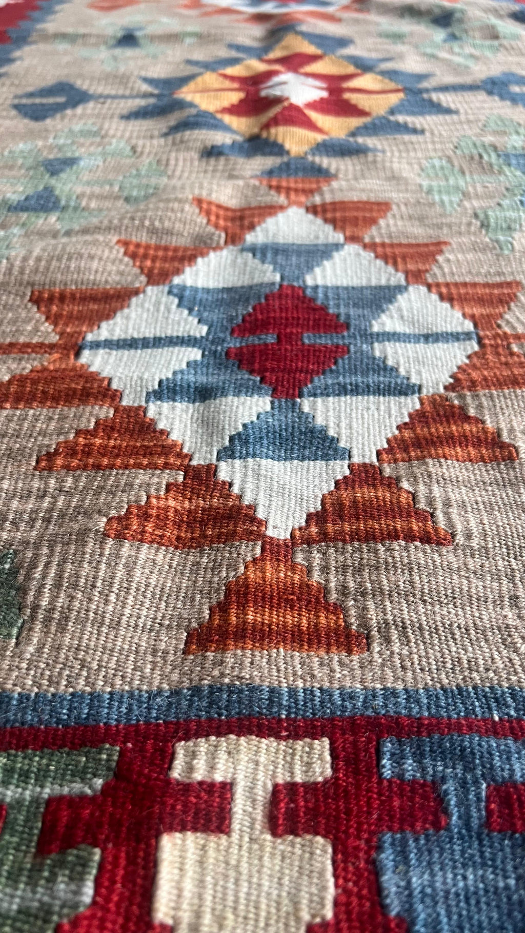 Soft Wool Handmade Kayseri Kilim – 115 × 166 cm