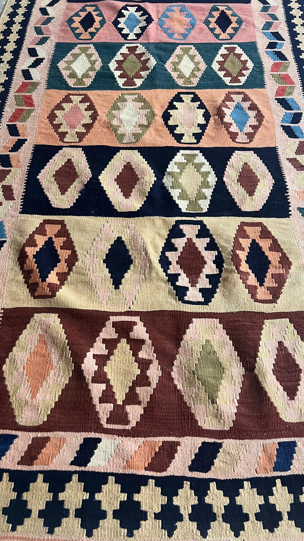 Handmade Turkish Denizli Kilim – 124 × 234 cm