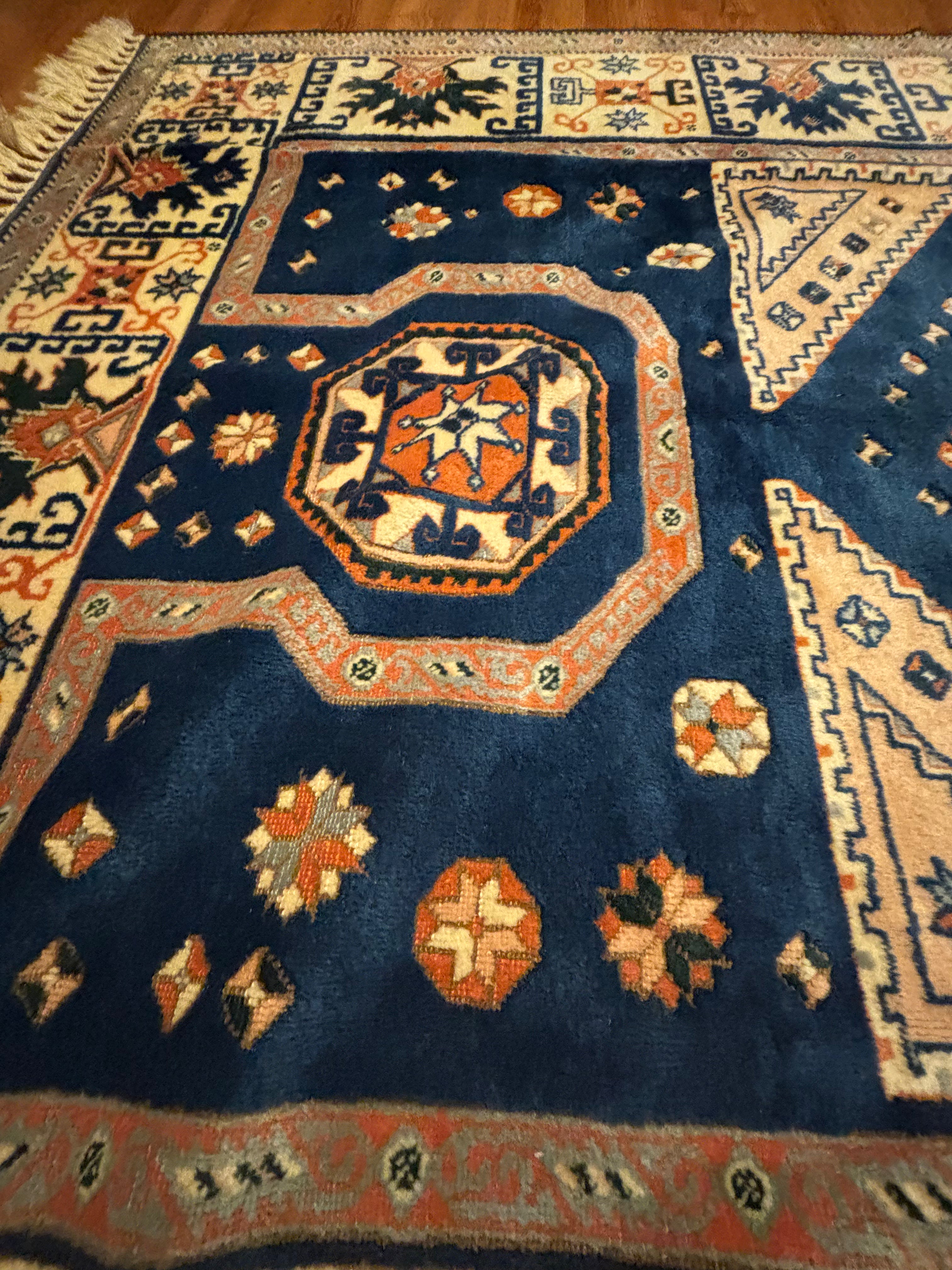 Türk Yörük El Dokuma Halı– 200×300 cm 
