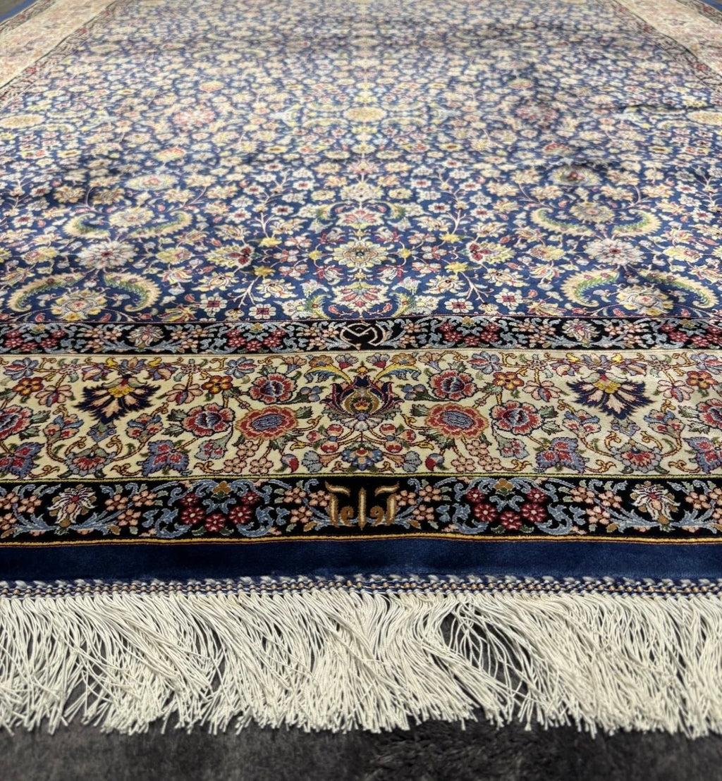 Silk Rug-Classic Persian Style