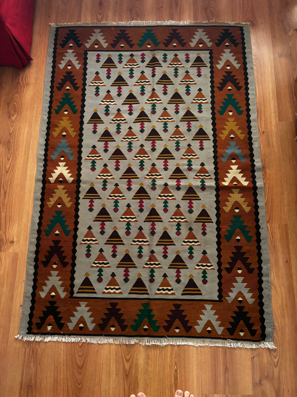 100 × 150 cm | Handmade Yugoslav Pirot Wool Kilim