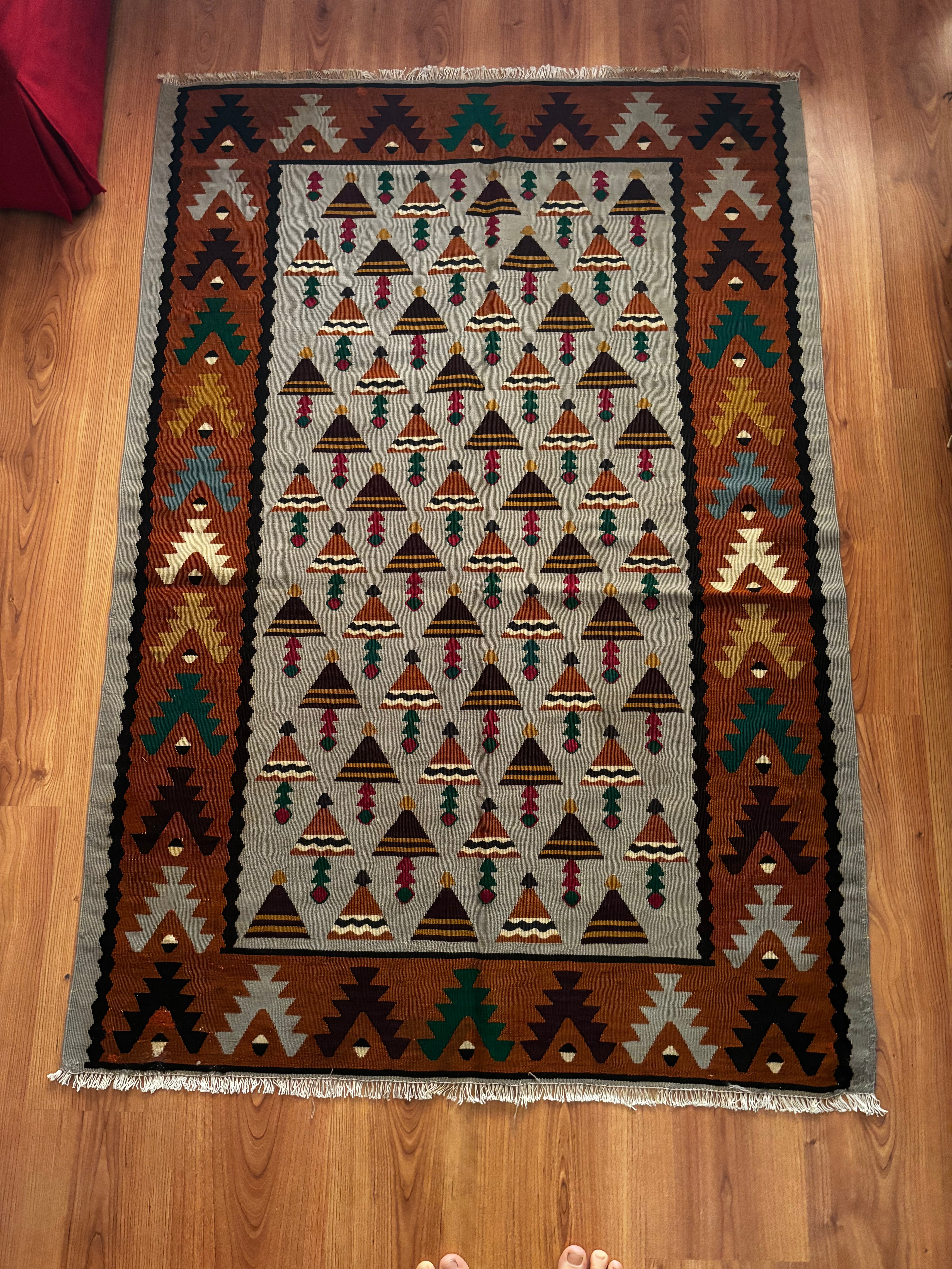 100 × 150 cm | Handmade Yugoslav Pirot Wool Kilim