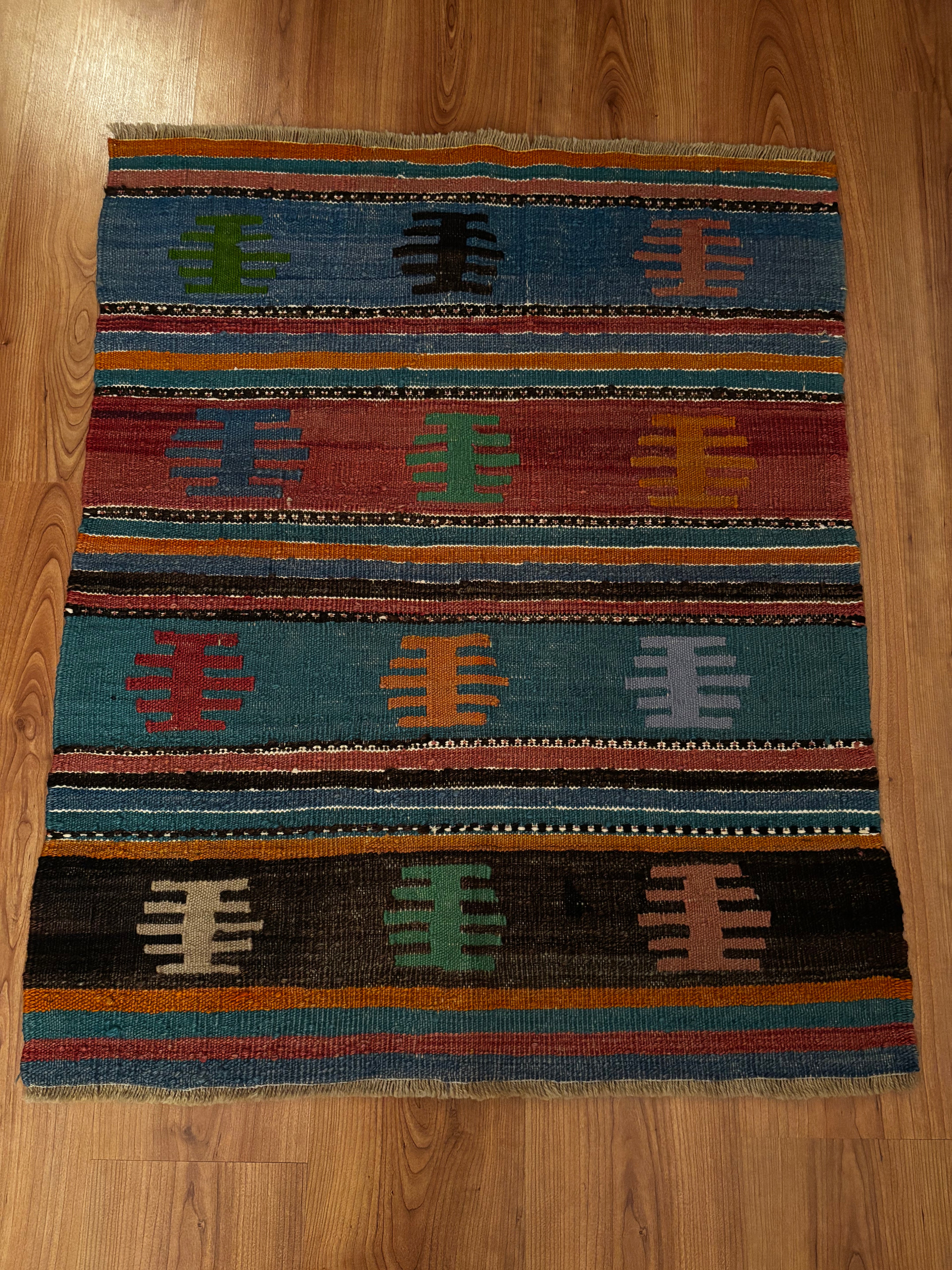 80 × 100 cm Vintage Afyon Parmaklı Kilim – Handmade Turkish Wool Carpet