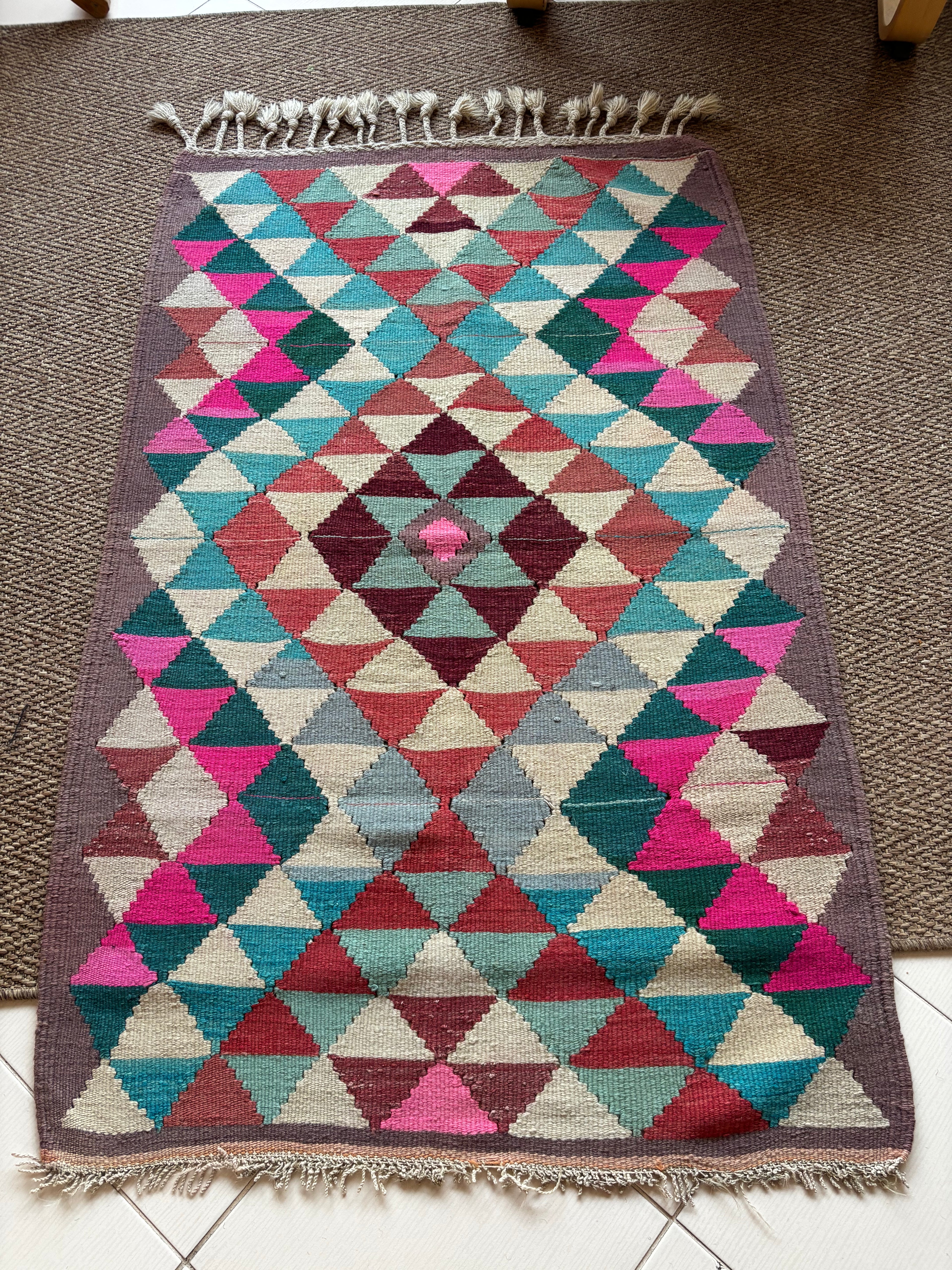 90 × 142 cm Vintage Antalya Kilim – Handmade Turkish Wool Carpet