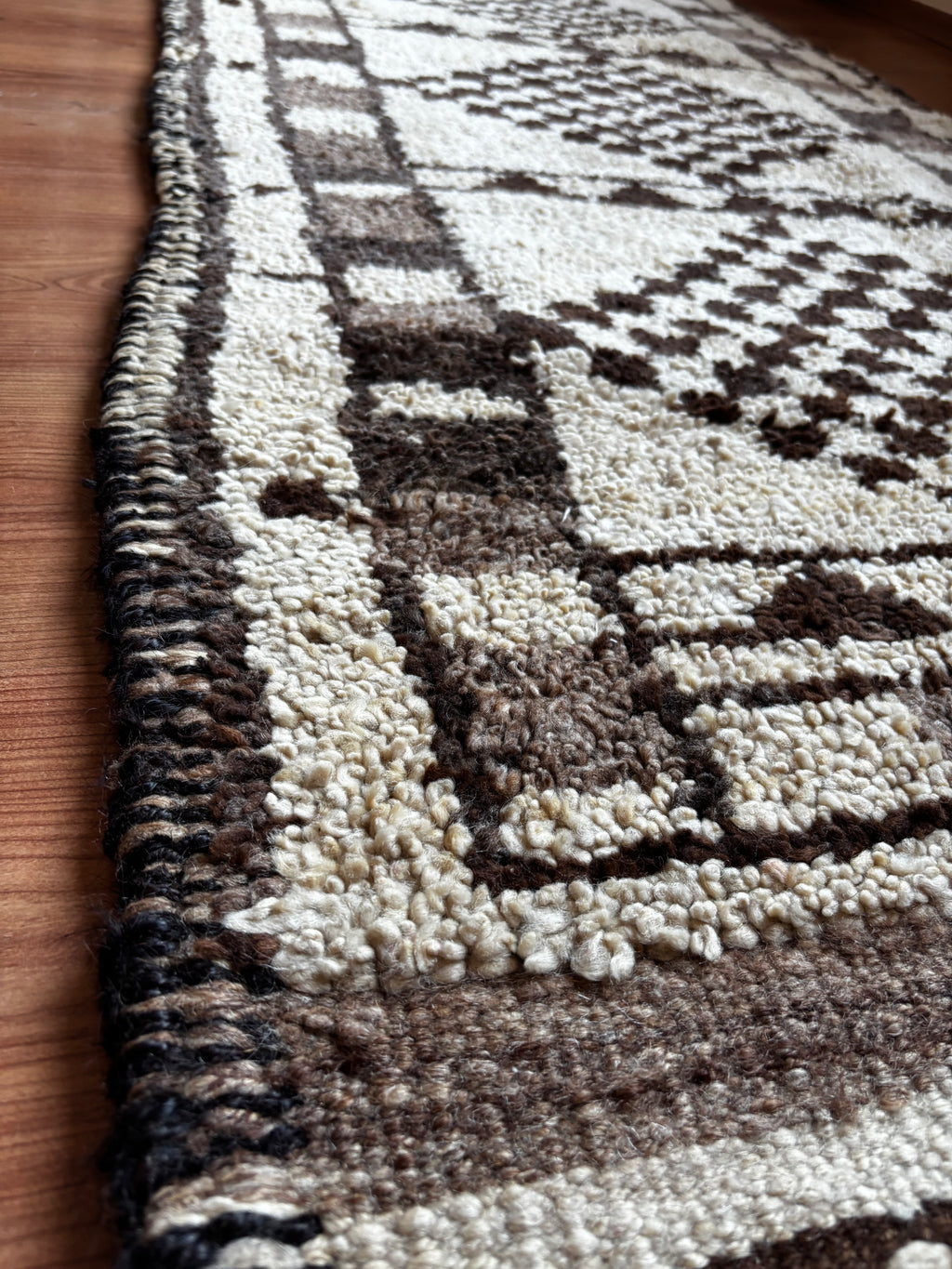 83 × 340 cm | Handmade Kurdish Tribal Runner